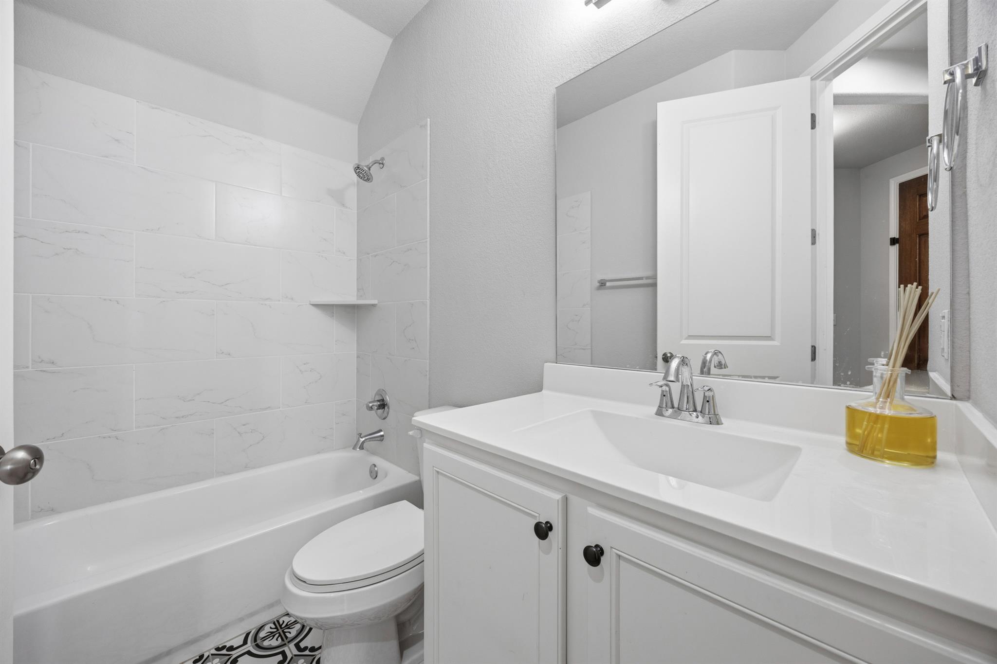 2209 Littleleaf Ln Property Photo 10
