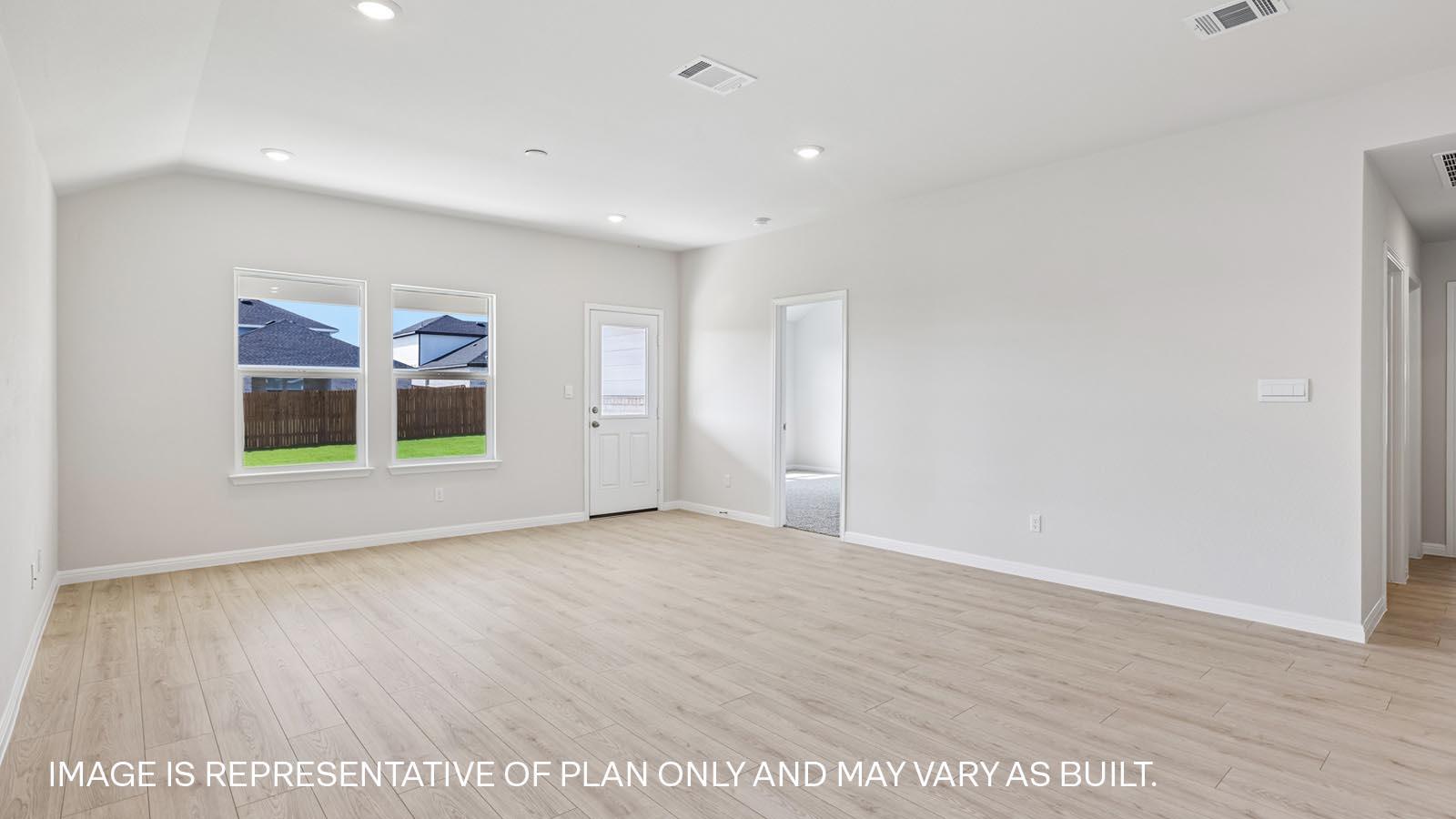 136 Southridge Trl Property Photo 6