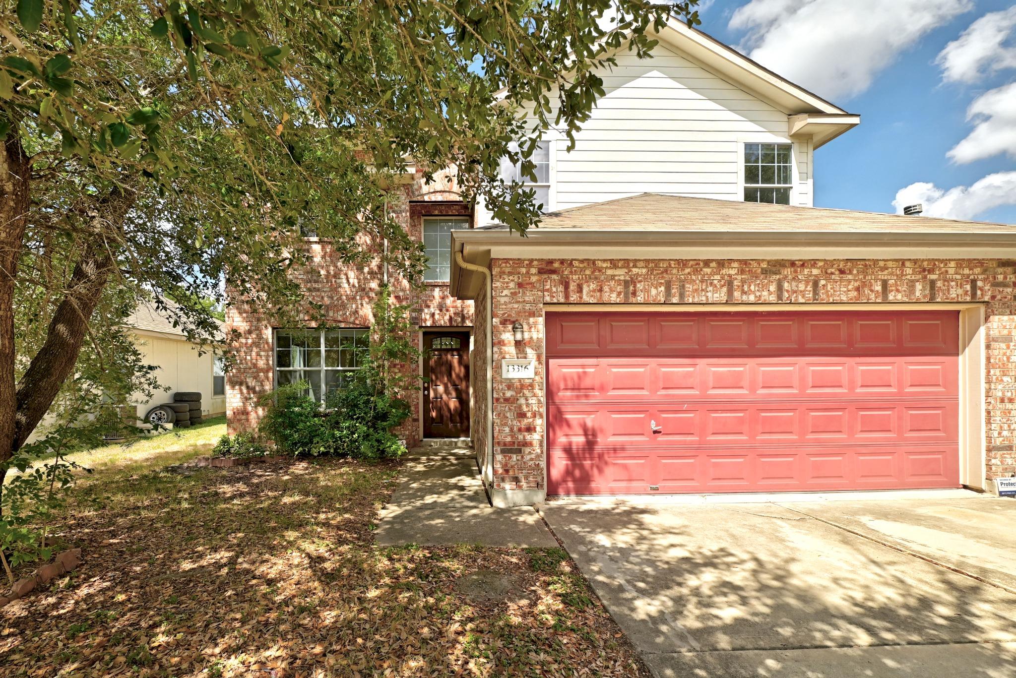 13316 Marie Ln Property Photo 3