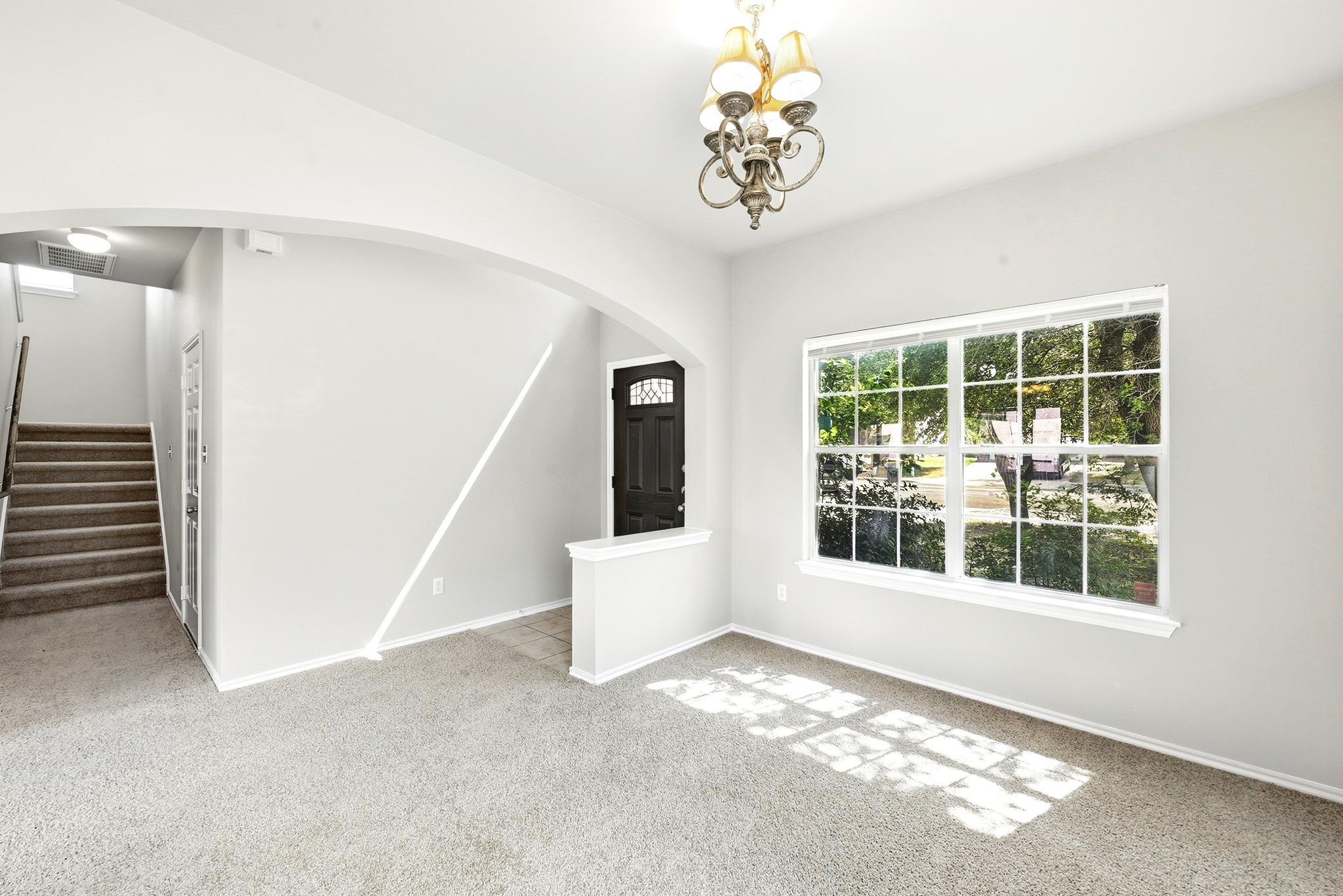 13316 Marie Ln Property Photo 9