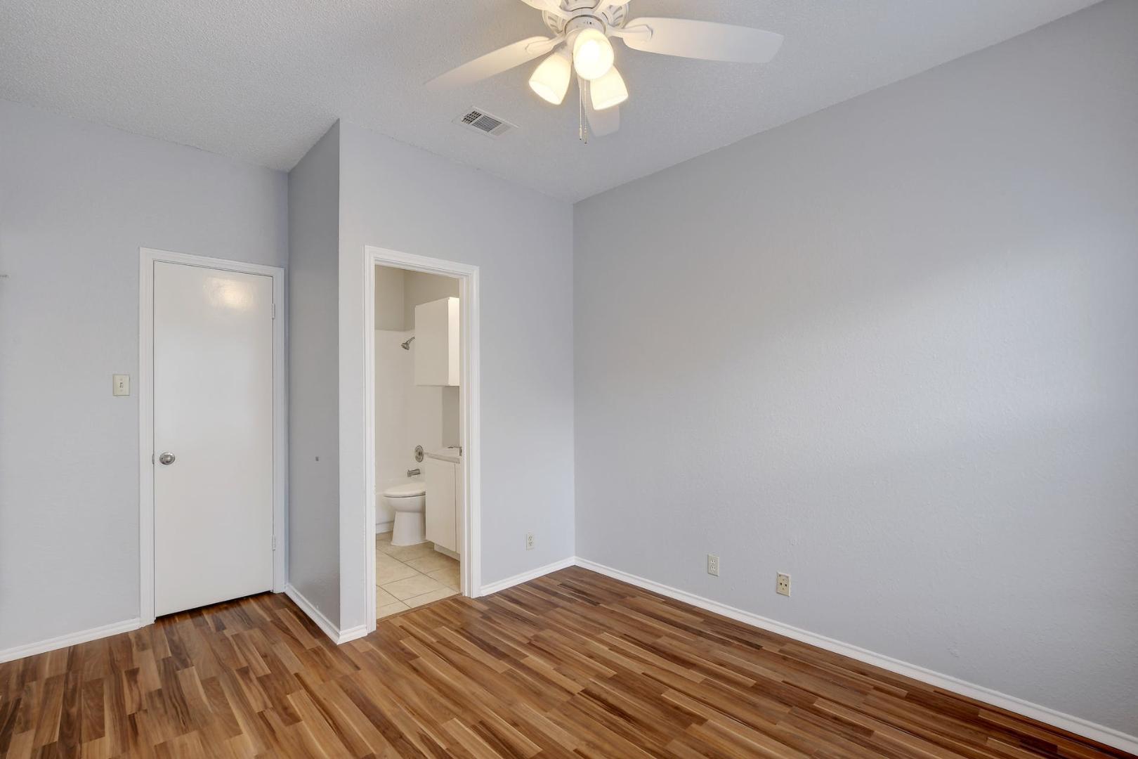 2804 Rio Grande St #310 Property Photo 13