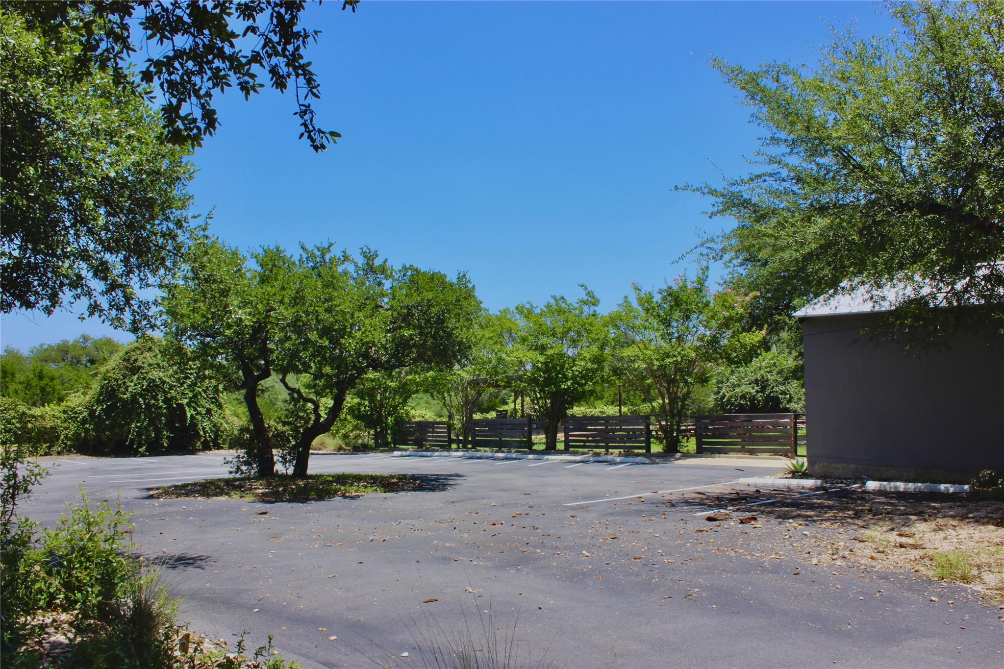 18800 Hamilton Pool Rd Property Photo 2