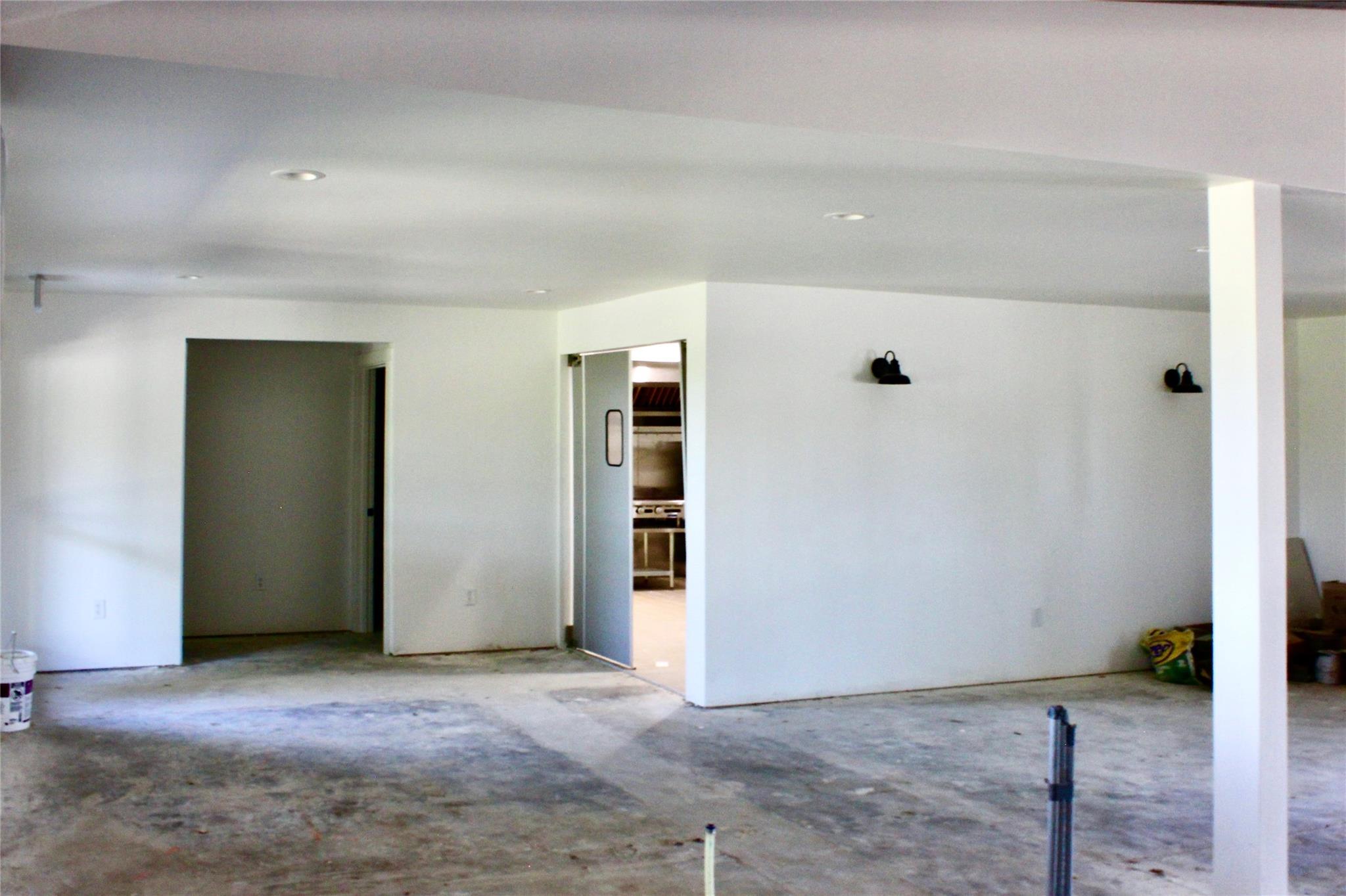 18800 Hamilton Pool Rd Property Photo 10