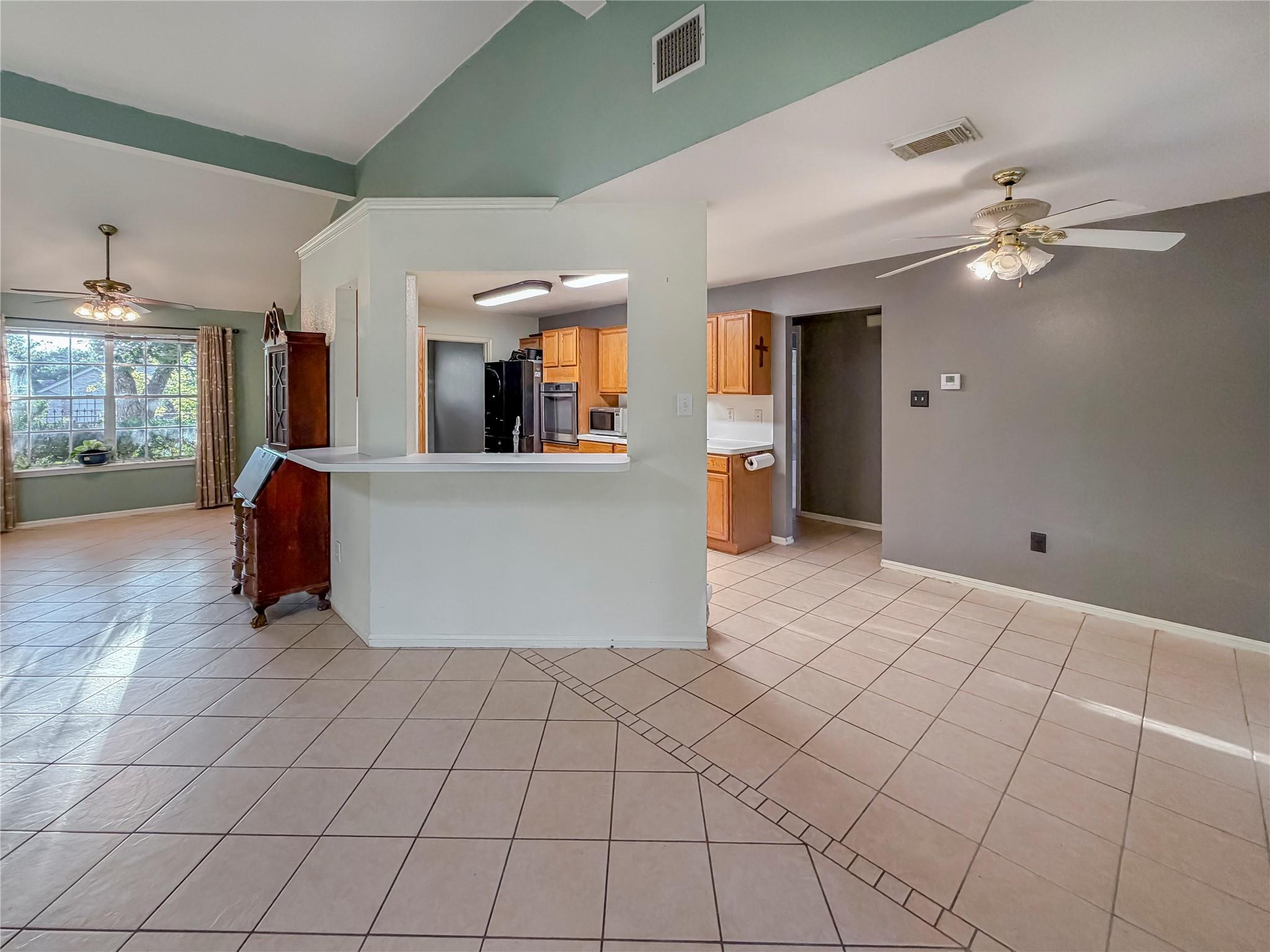 2741 Connie Dr Property Photo 10