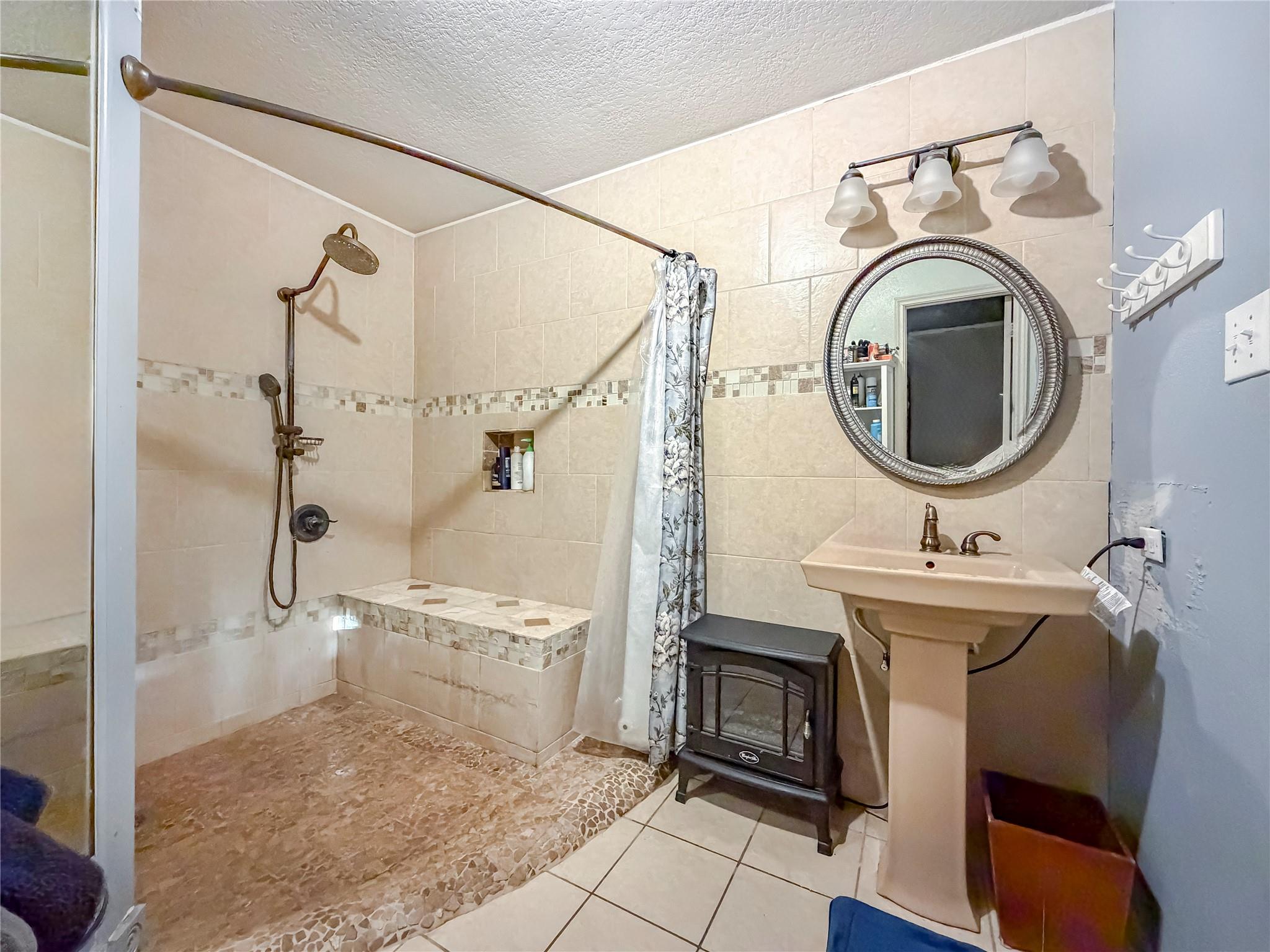 2741 Connie Dr Property Photo 16