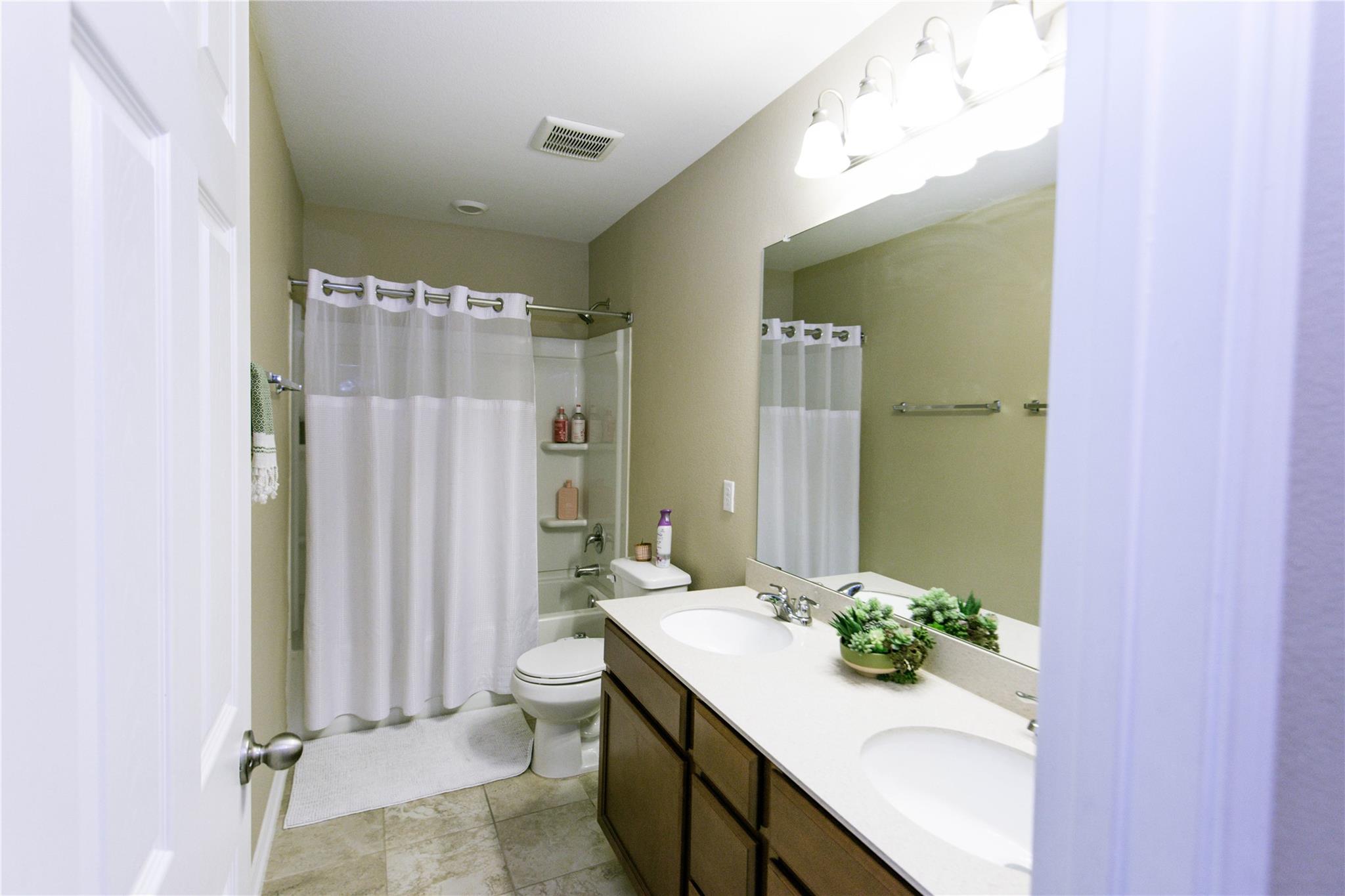 904 Emory Tree Dr Property Photo 22