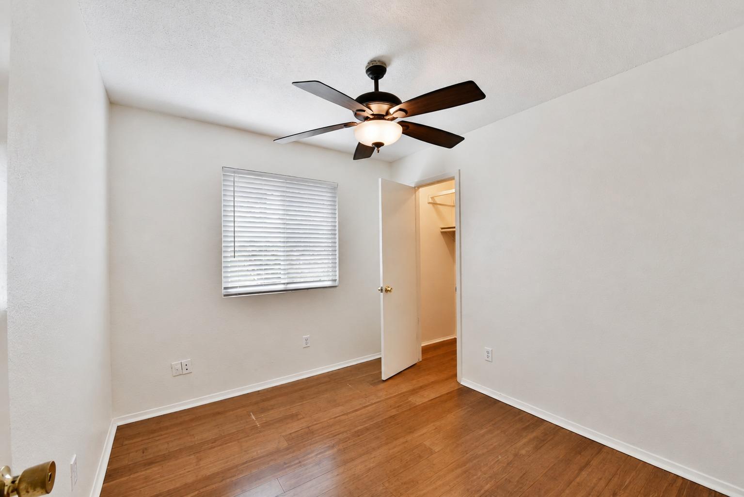 8411 Romney Rd Property Photo 14