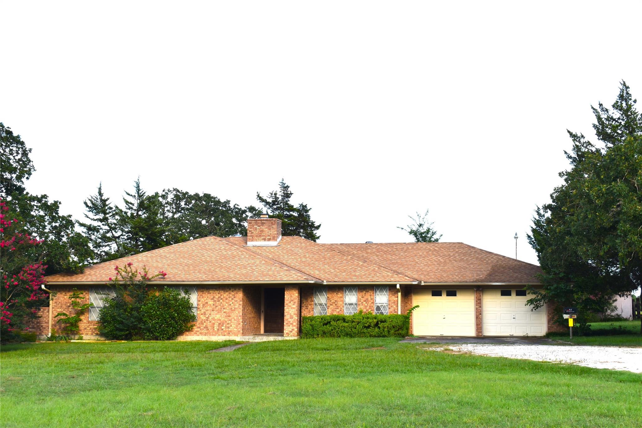 577 S Fm 487 Property Photo 4