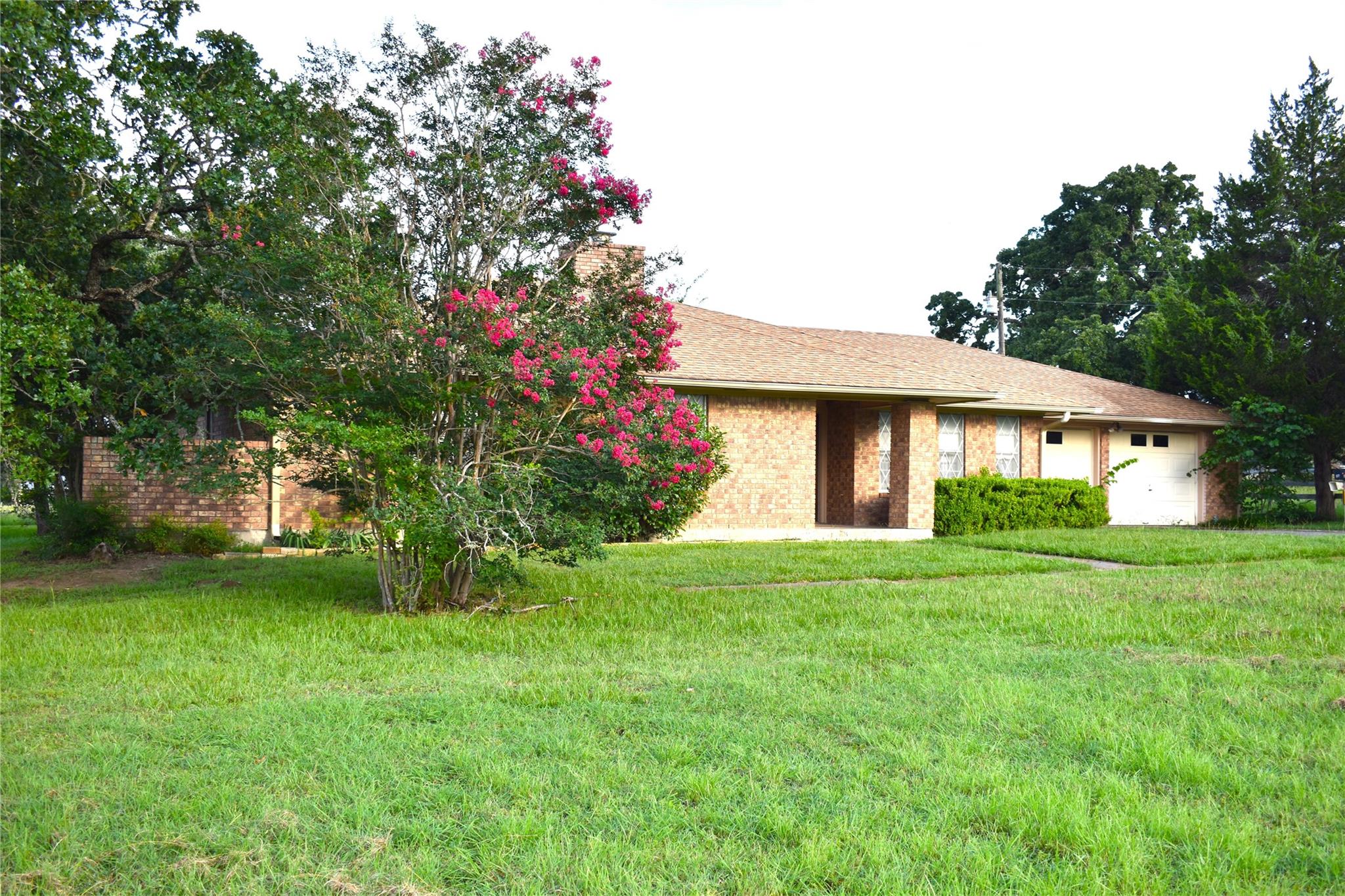 577 S Fm 487 Property Photo 7