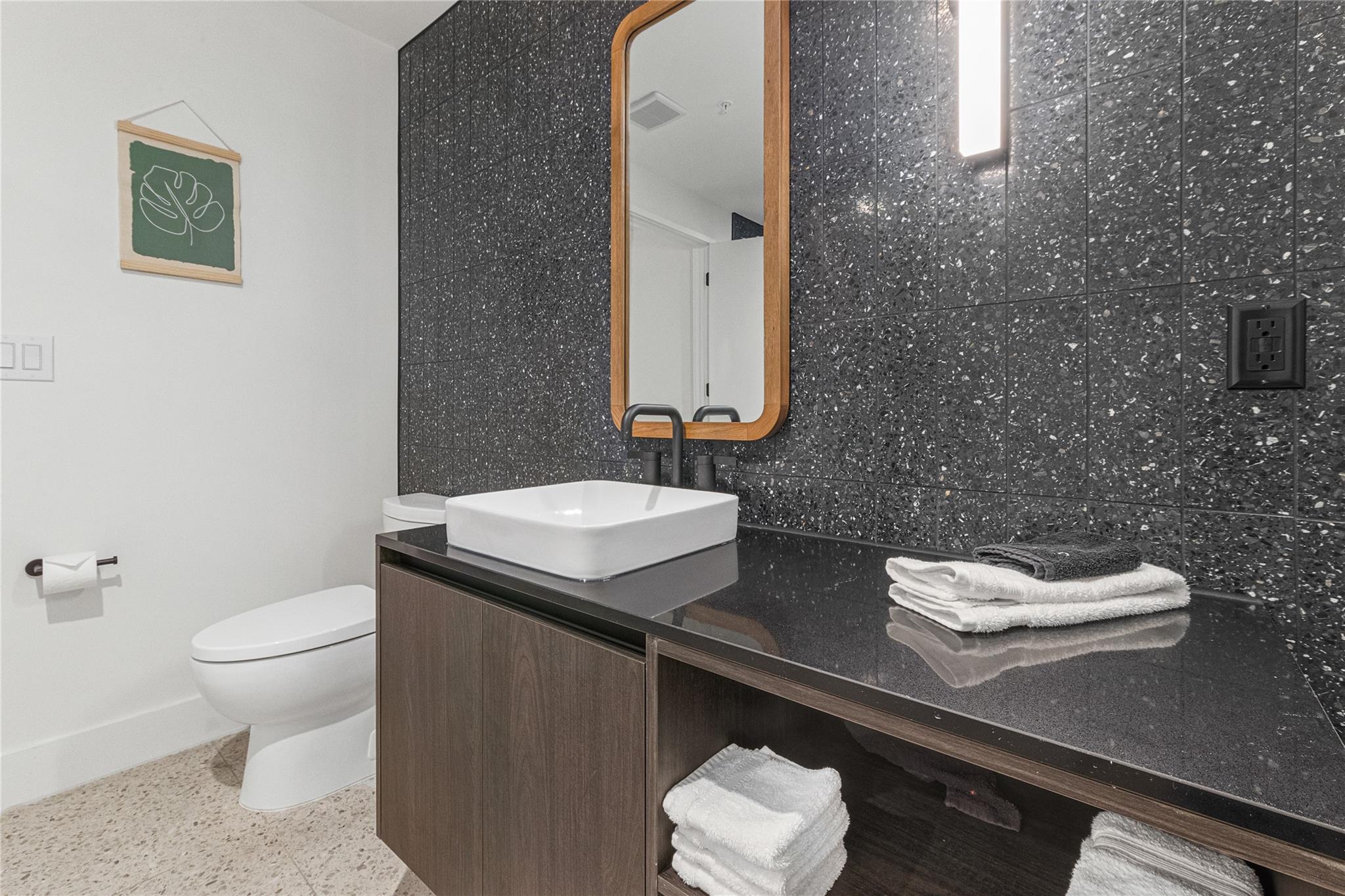 48 East Ave #2611 Property Photo 6