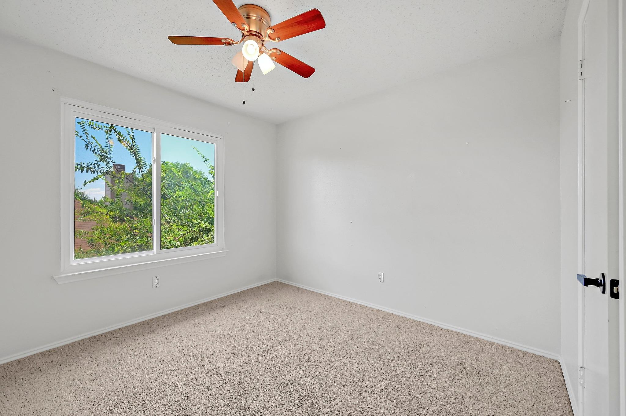 11601 Forest Rain None Property Photo 27