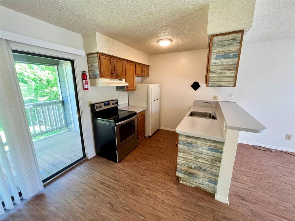 122 Hillside Dr #a Property Photo 2