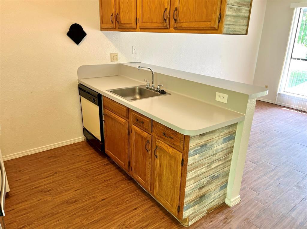 122 Hillside Dr #a Property Photo 4