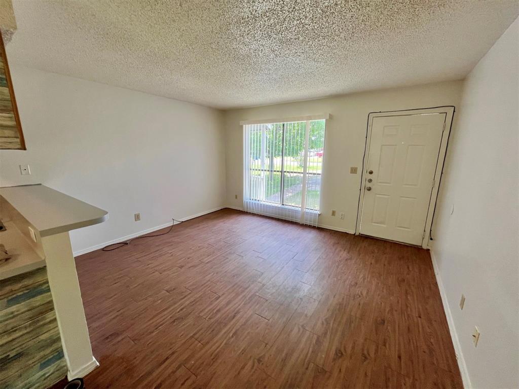122 Hillside Dr #a Property Photo 5