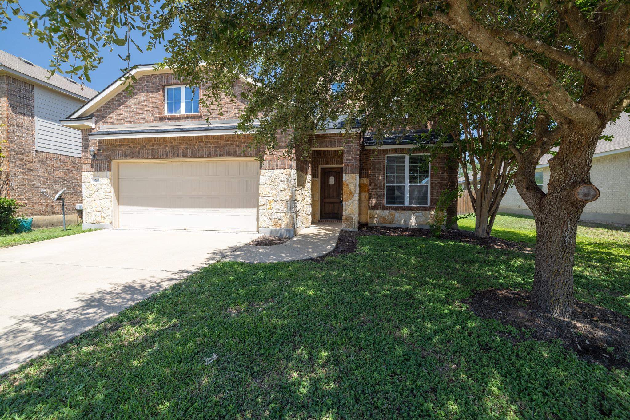 3709 Rusack Dr Property Photo 1