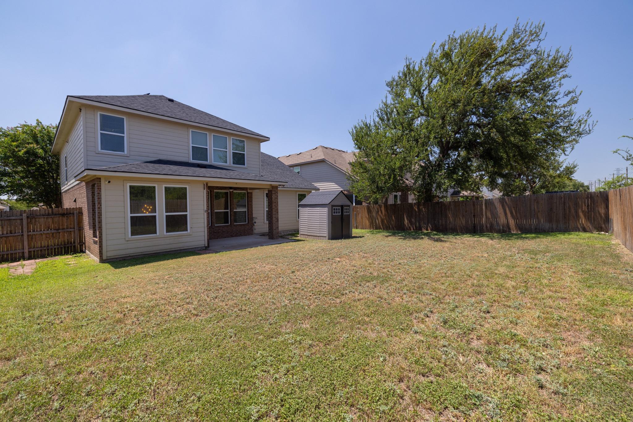 3709 Rusack Dr Property Photo 4