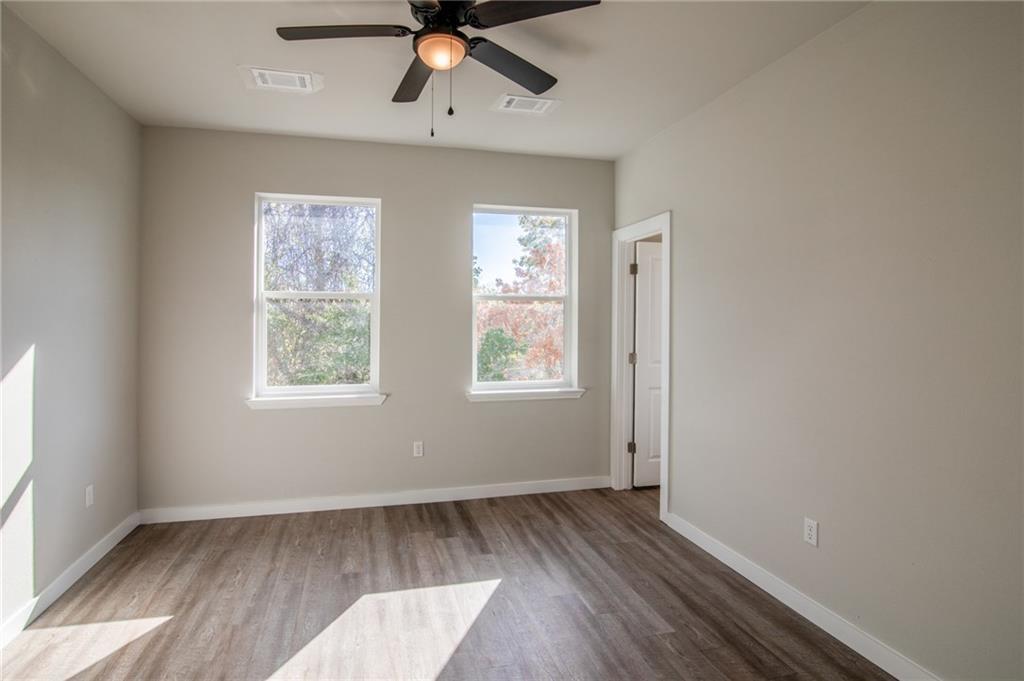 906 Quartz Ct #602 Property Photo 8