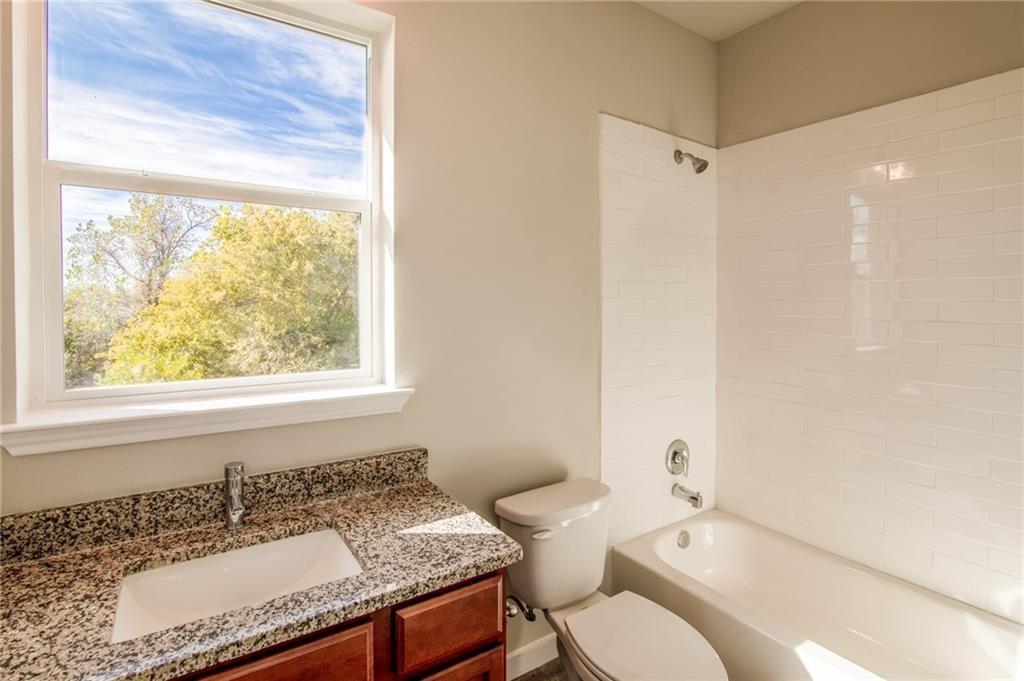906 Quartz Ct #602 Property Photo 9