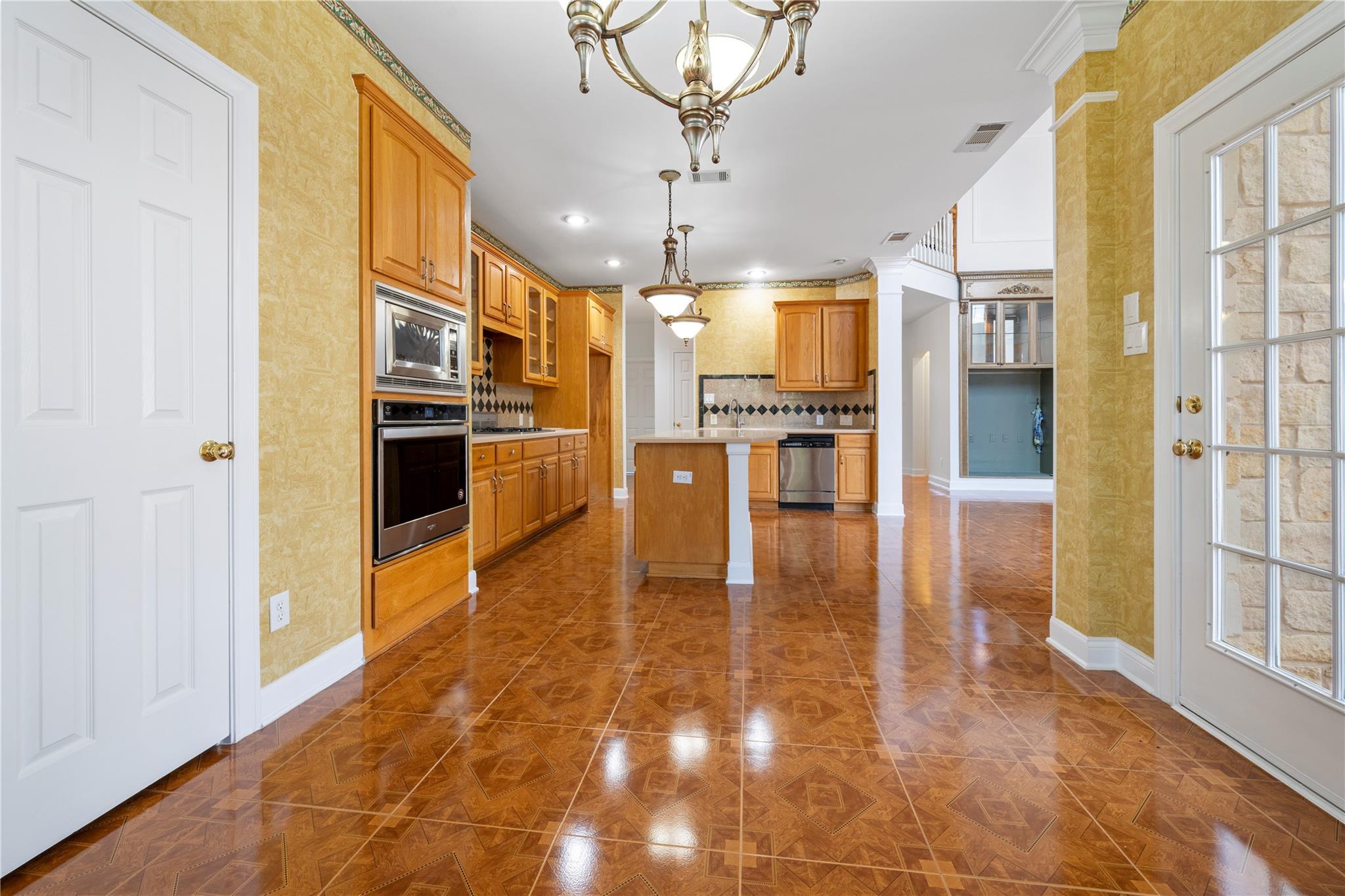10025 Dianella Ln Property Photo 18
