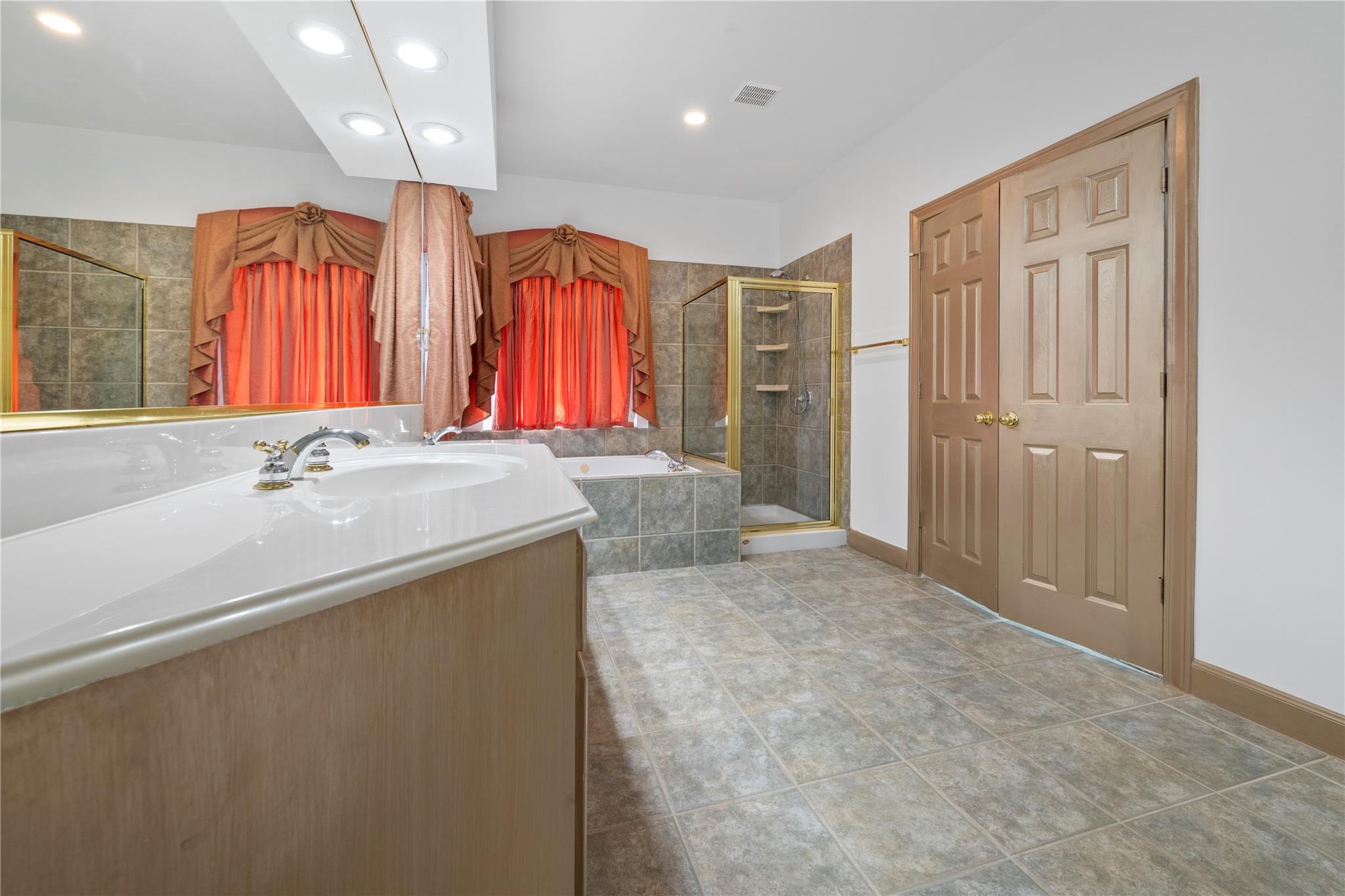 10025 Dianella Ln Property Photo 21