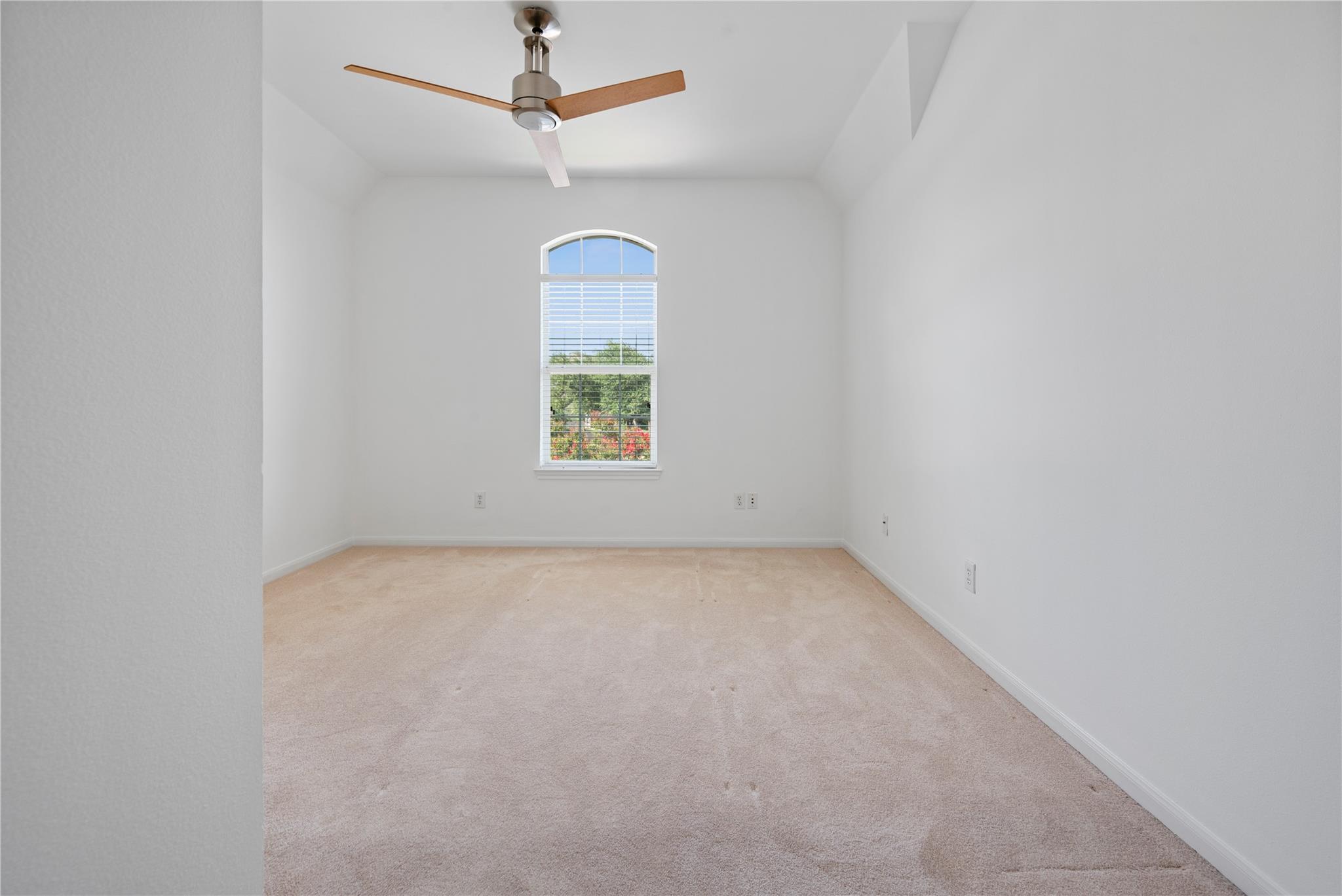 10025 Dianella Ln Property Photo 31