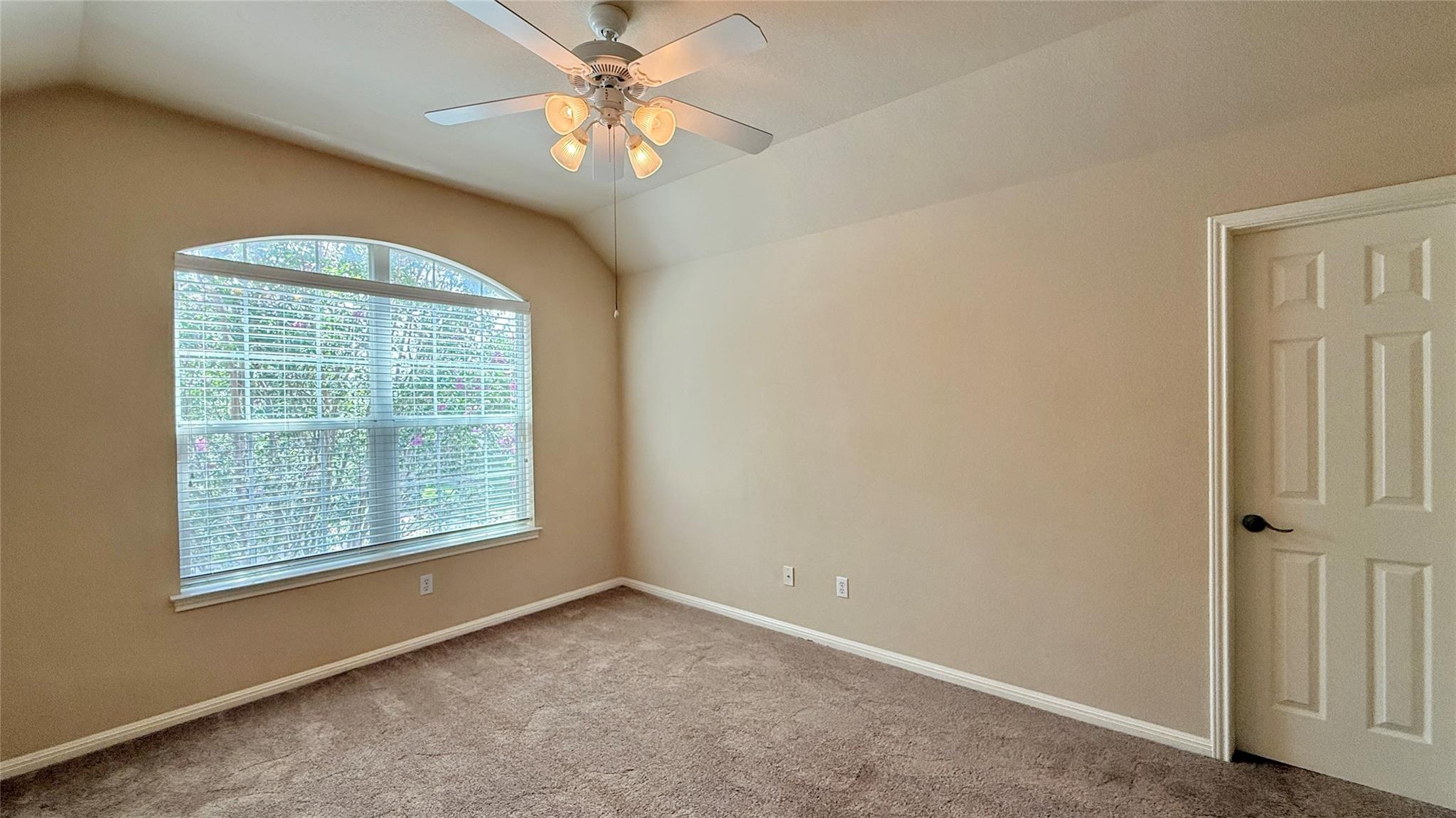 16212 Double Eagle Dr Property Photo 21
