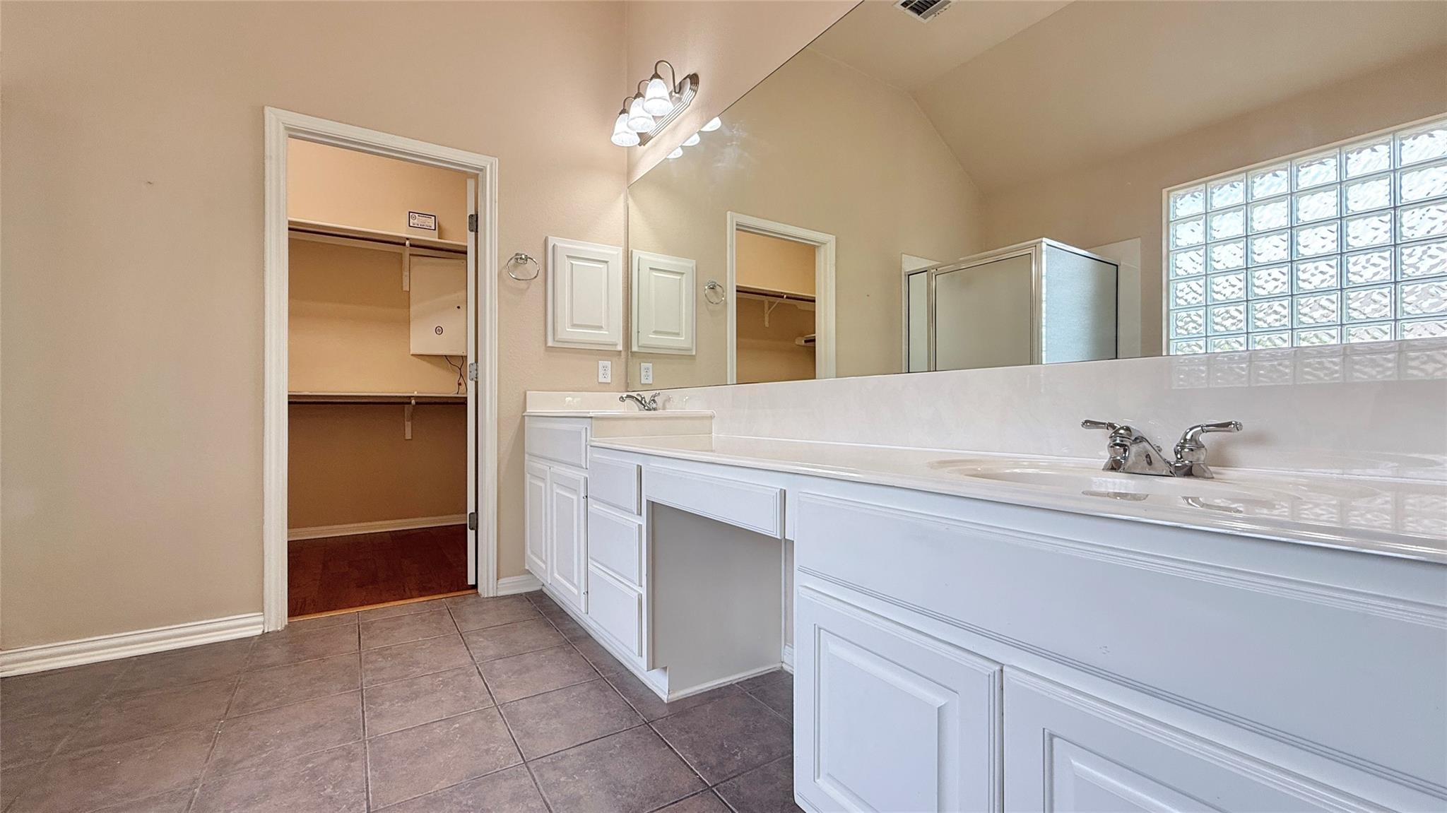 16212 Double Eagle Dr Property Photo 25