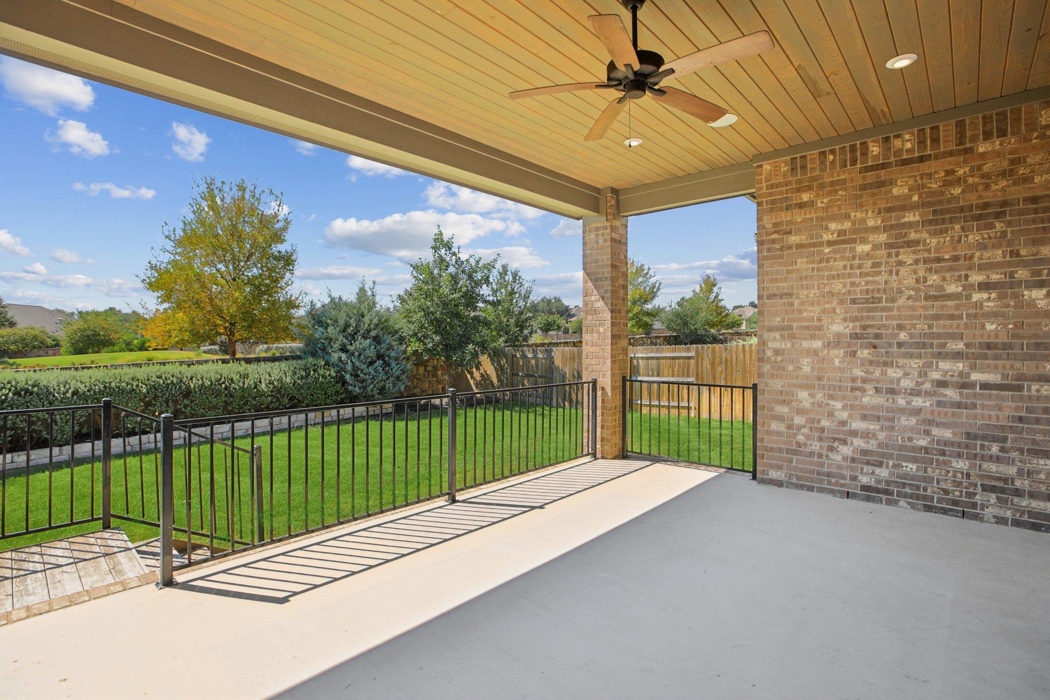2520 Carretera Dr Property Photo 33