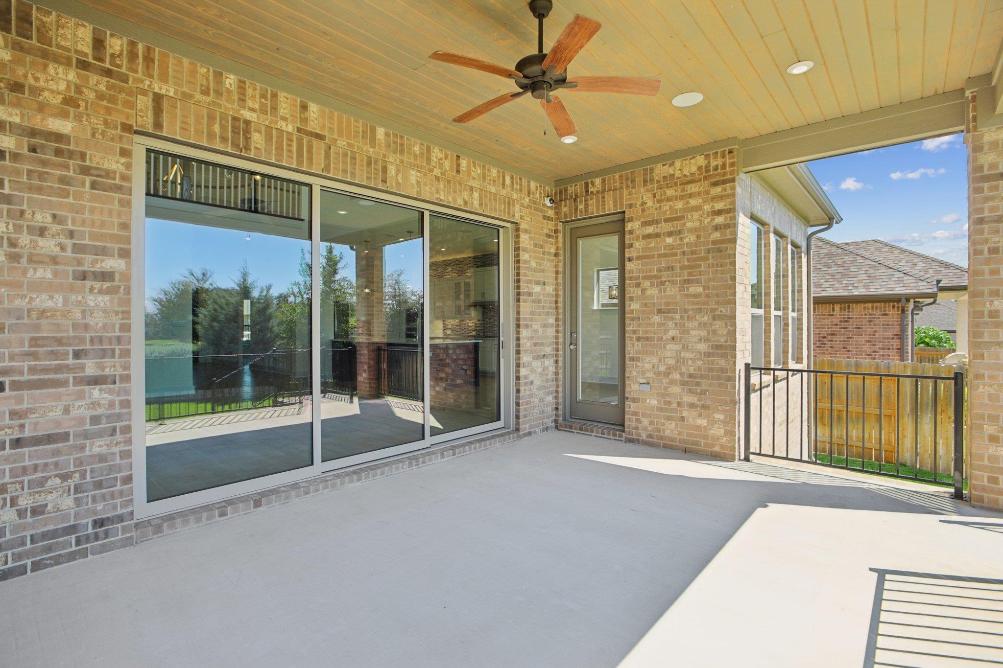 2520 Carretera Dr Property Photo 34