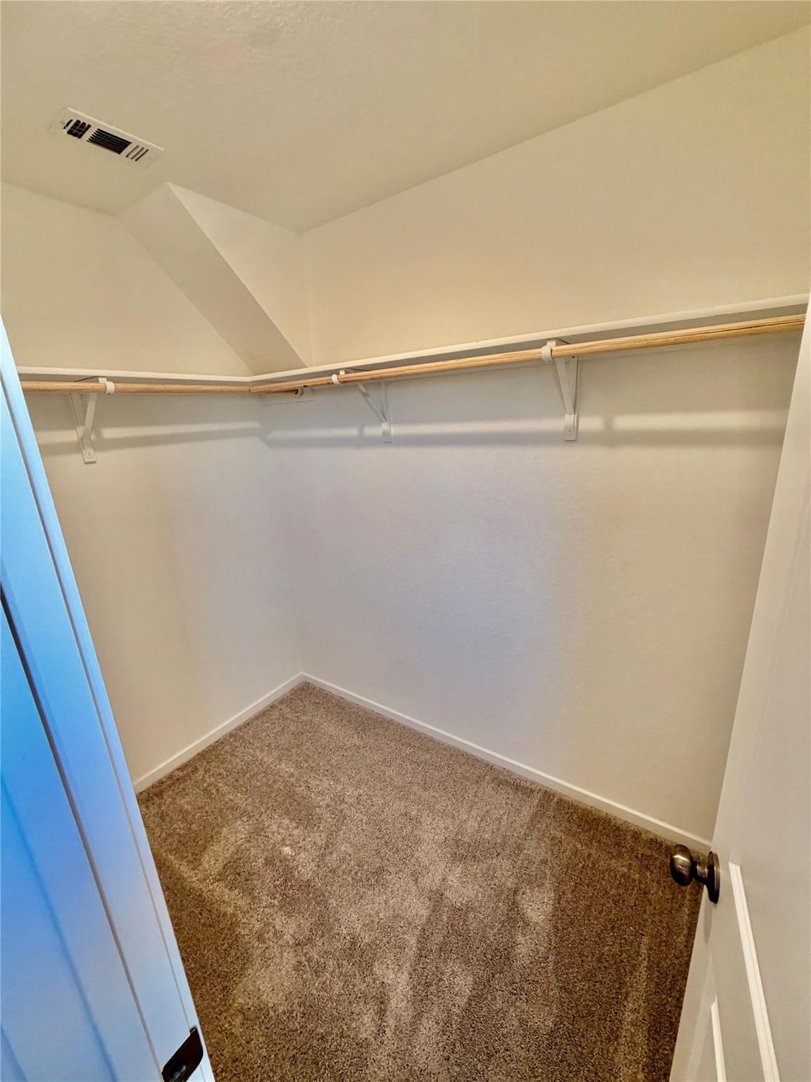 7623 India Star None Property Photo 6