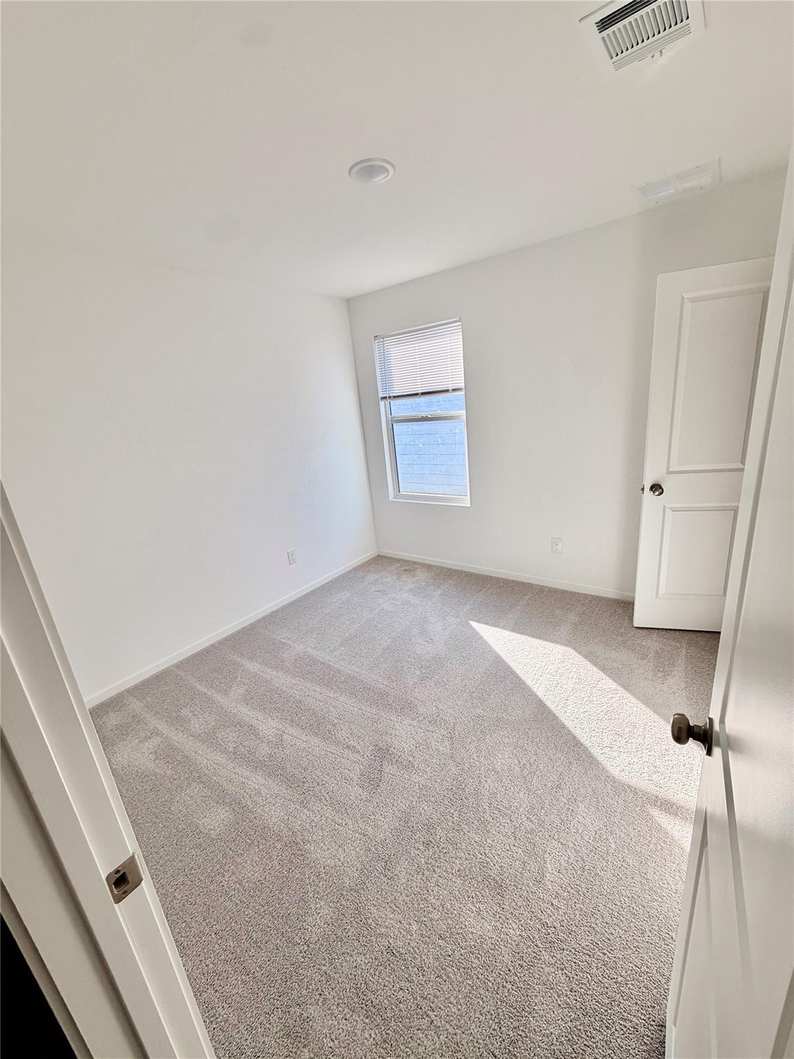 7623 India Star None Property Photo 12