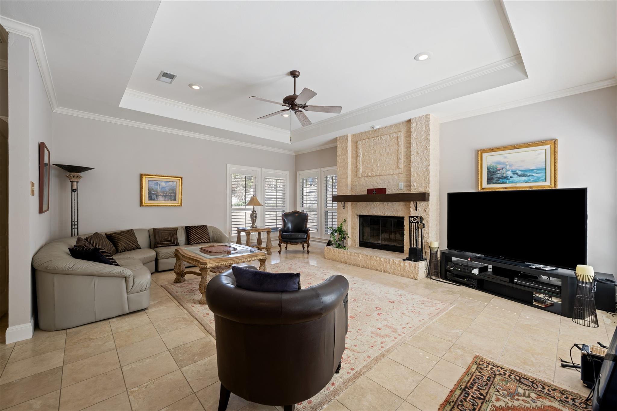 110 Squires Dr Property Photo 3