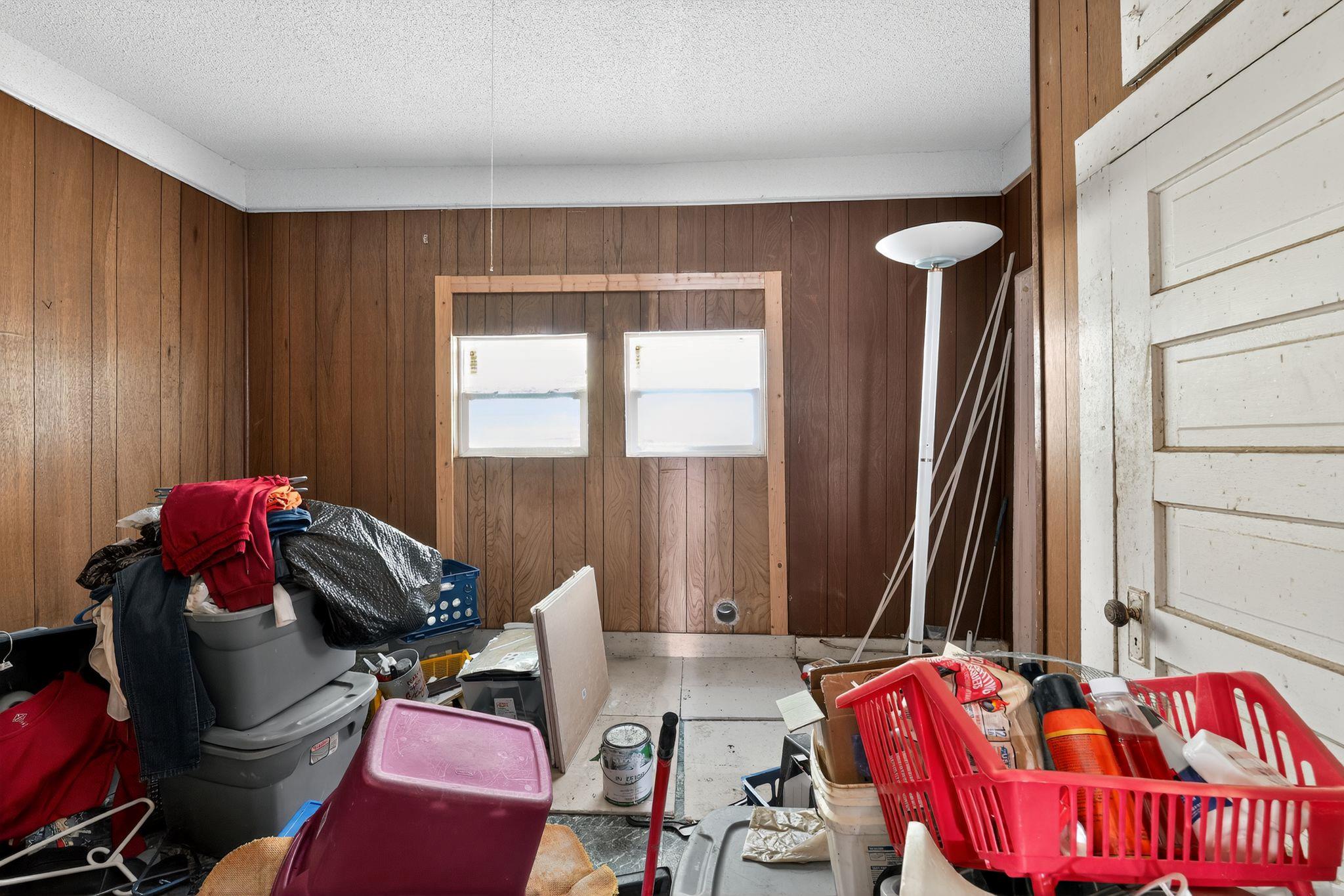 911 Chambers St Property Photo 22