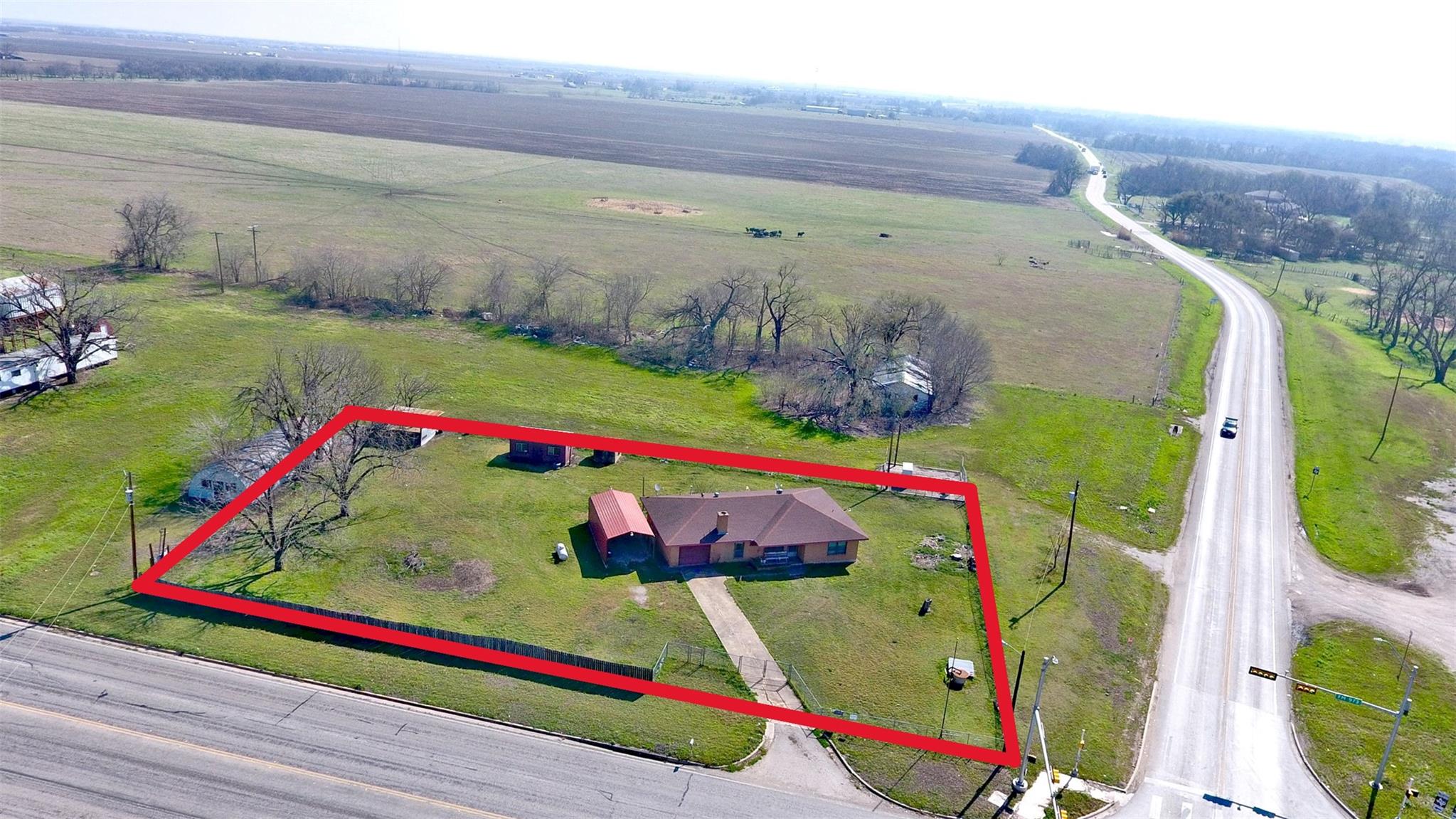5631 Fm 973 Property Photo