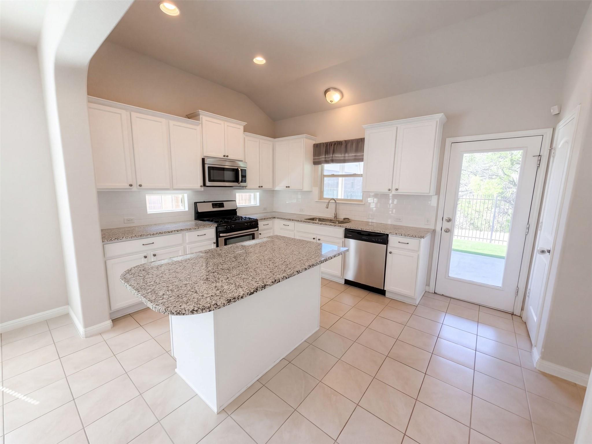 11106 Bruneau Trl Property Photo 6