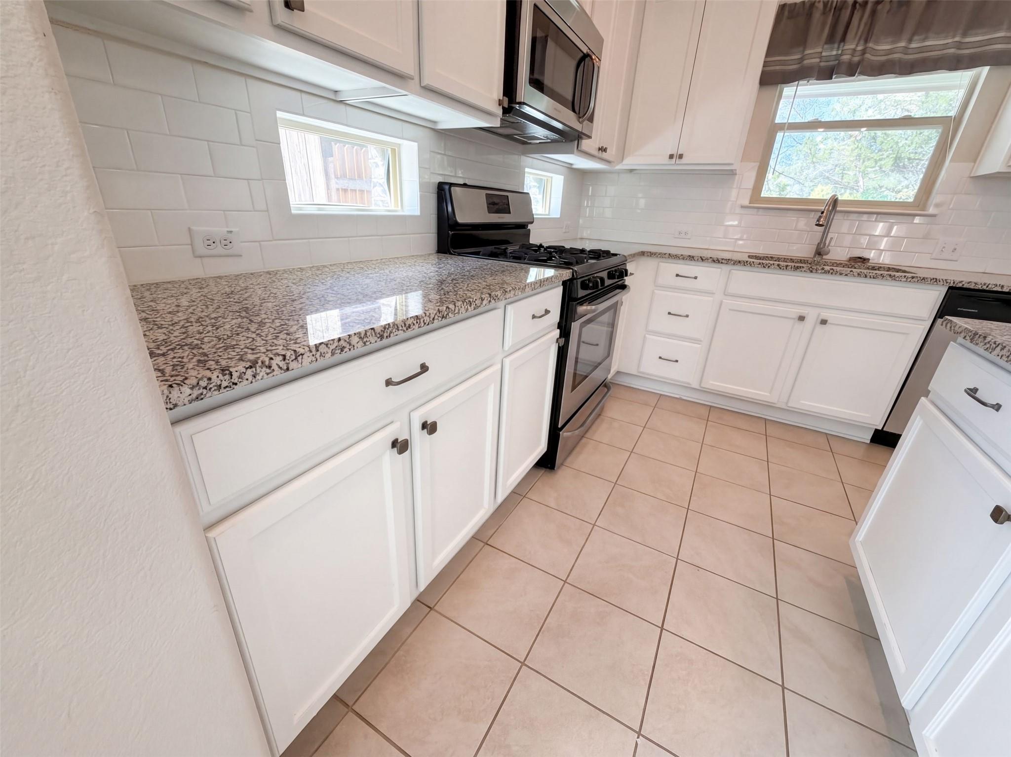 11106 Bruneau Trl Property Photo 7