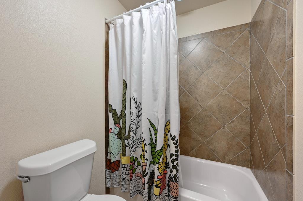 21932 Agarito Ln Property Photo 29