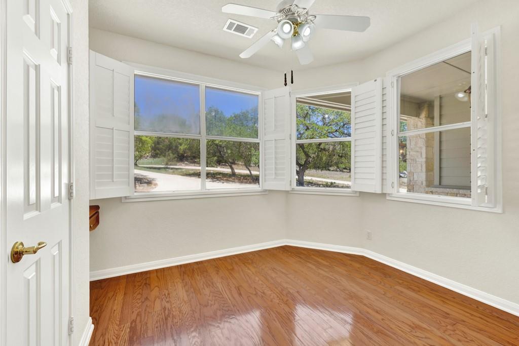 1000 Bamc Dr Property Photo 23