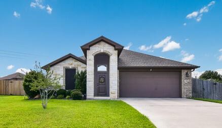 1802 Rustic Manor Dr Property Photo 2