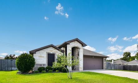 1802 Rustic Manor Dr Property Photo 3