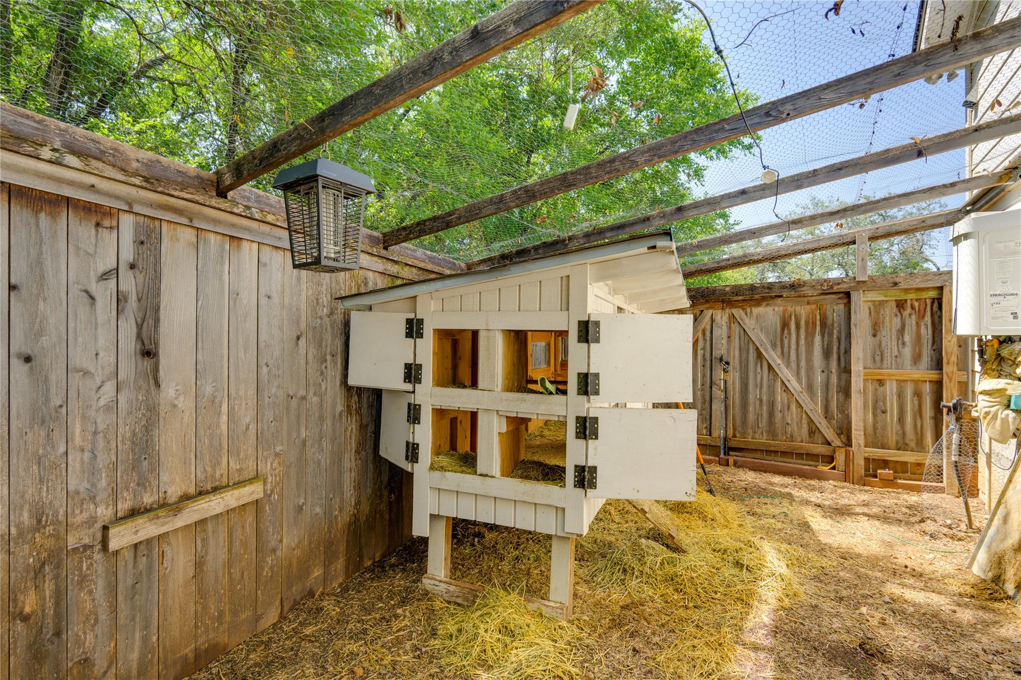1305 Village West Dr Property Photo 36