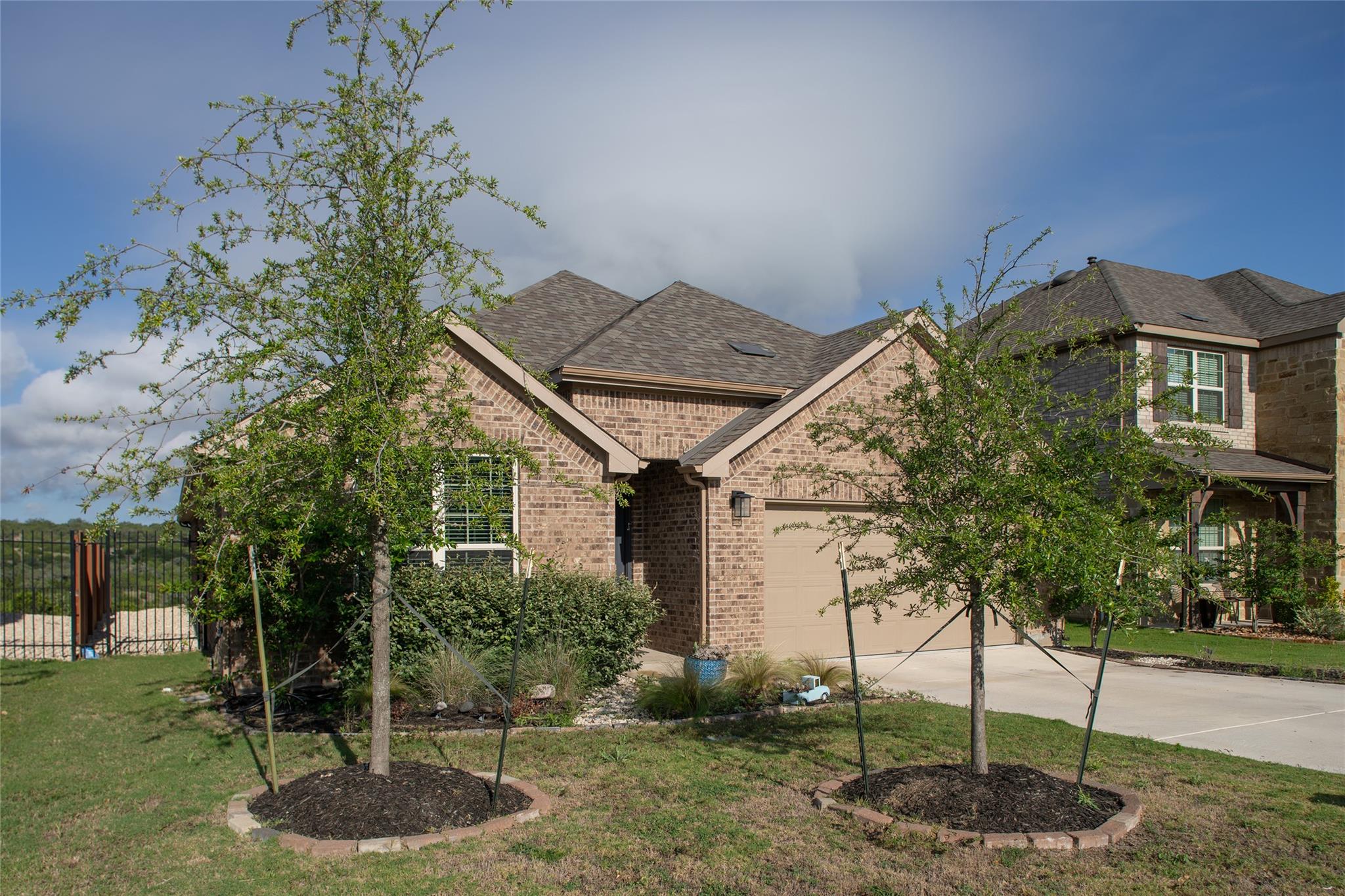6808 Cliff Rose Dr Property Photo 15