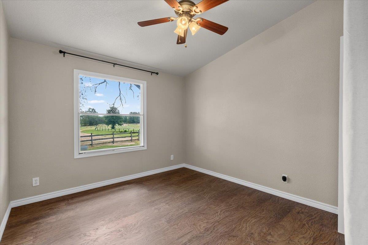 1029 Lower Red Rock Rd Property Photo 29