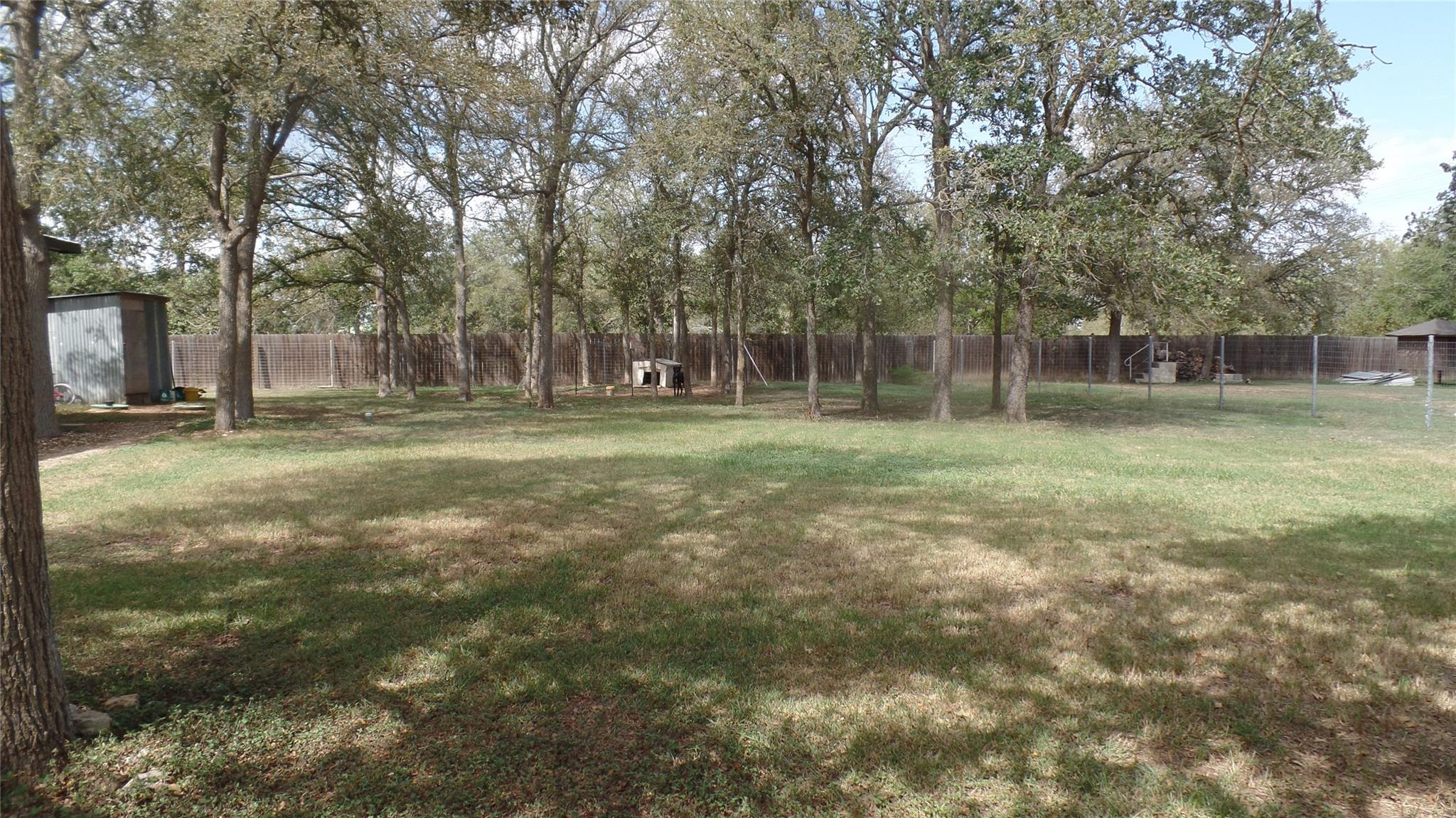 150 Mandy Ln Property Photo 1