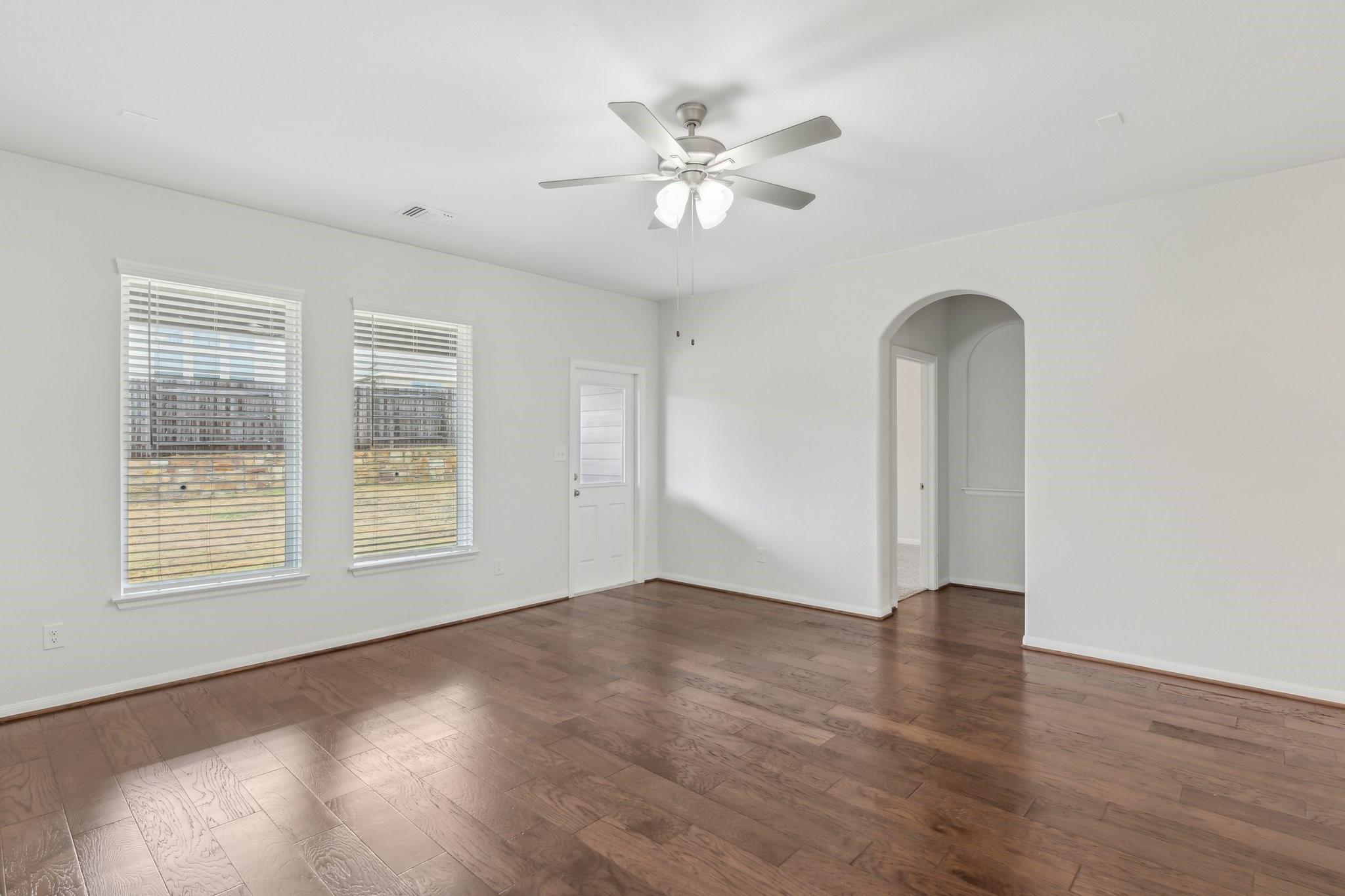 727 Cherrystone Loop Property Photo 12