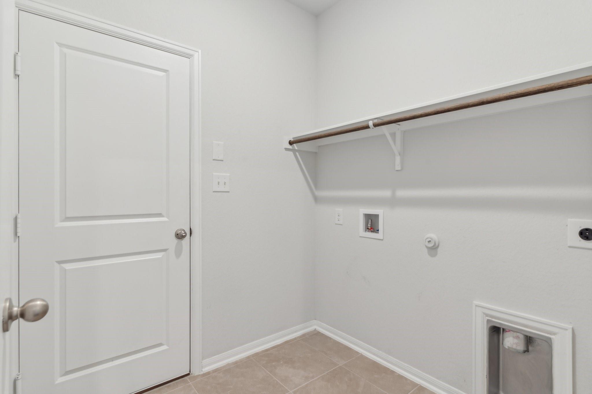727 Cherrystone Loop Property Photo 25