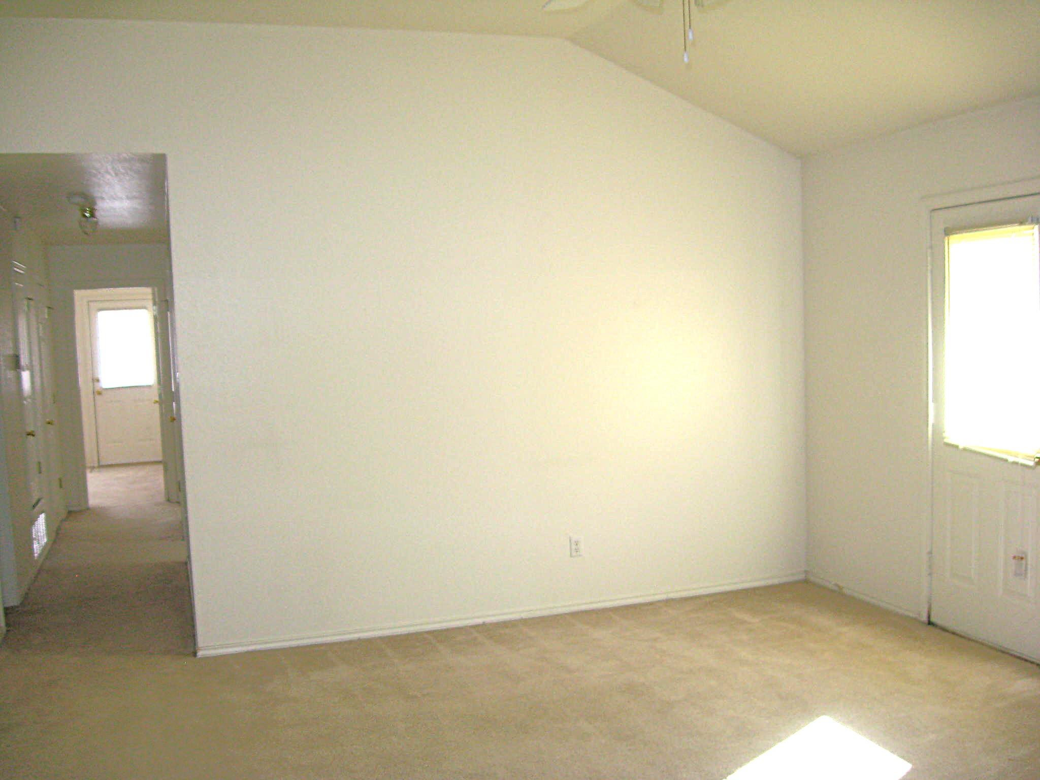 4604 Bowles Dr Property Photo 8