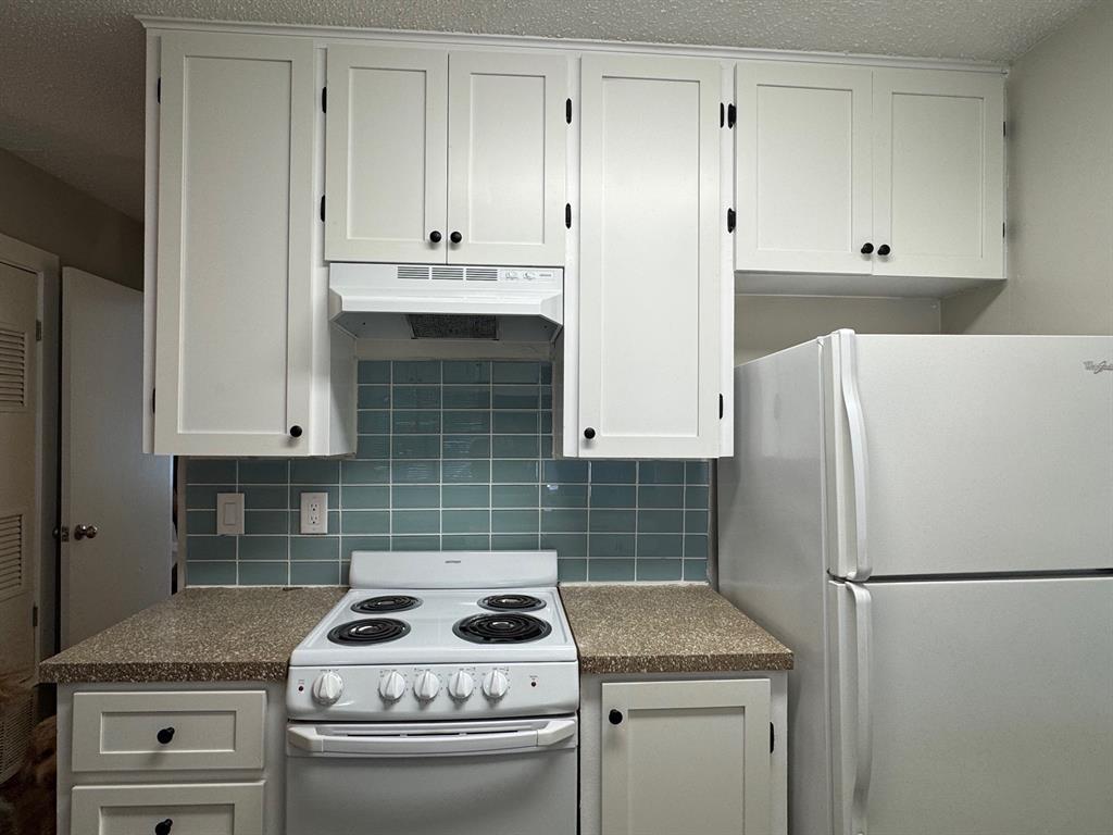2408 Longview St #108 Property Photo 5
