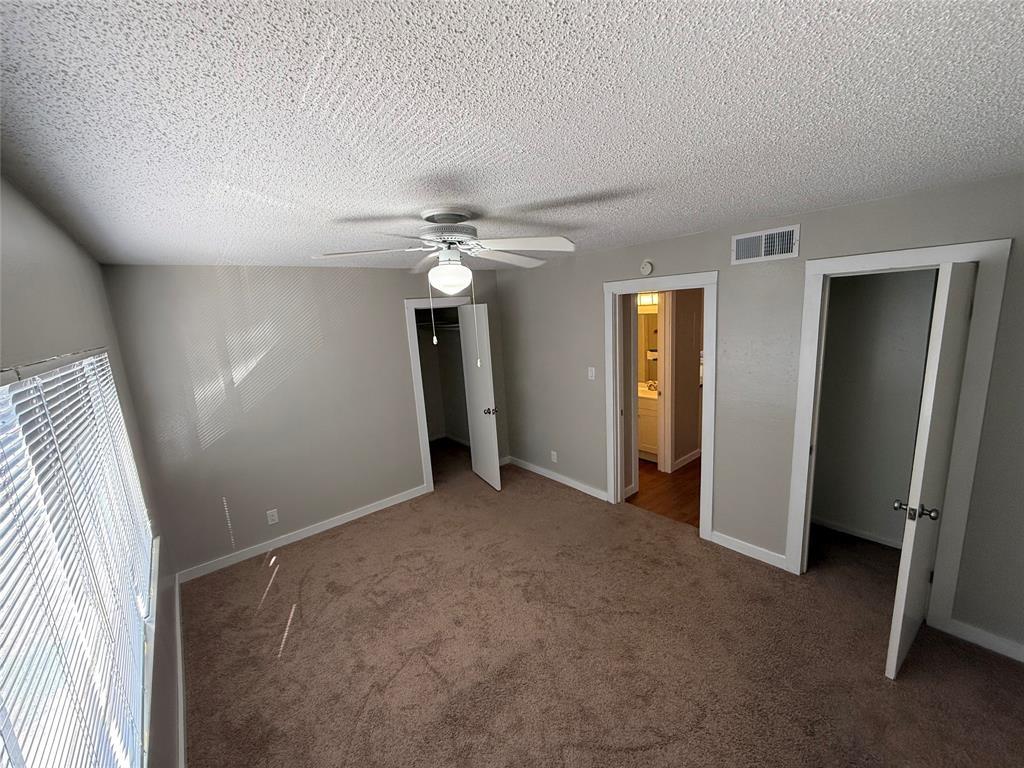 2408 Longview St #108 Property Photo 6