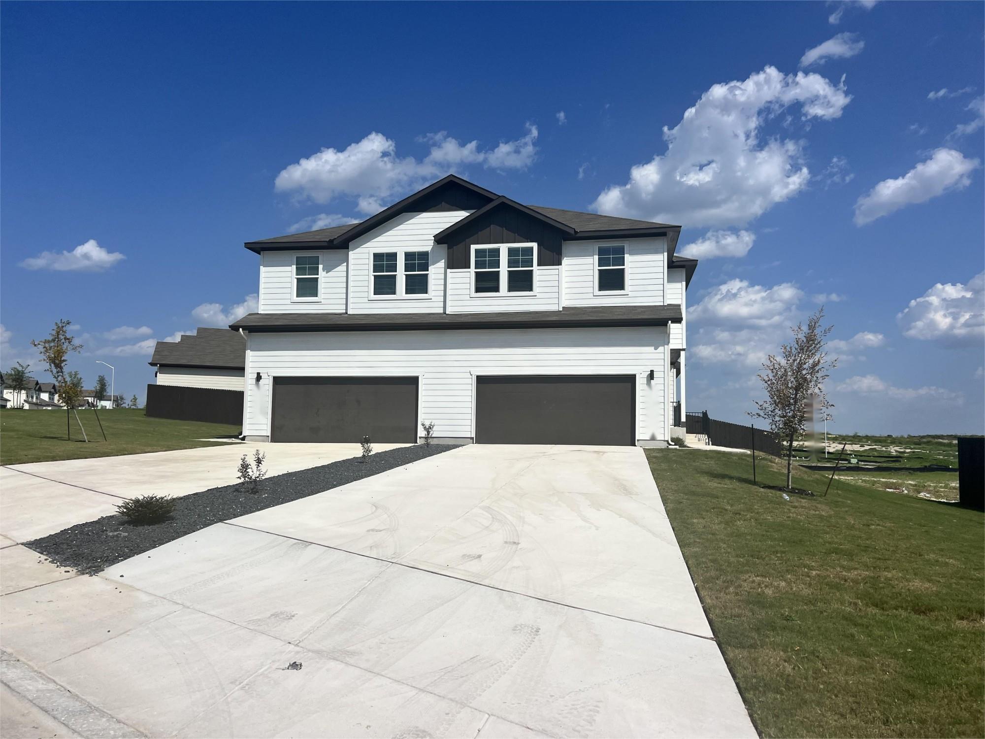 801 Staglin St #a Property Photo 1